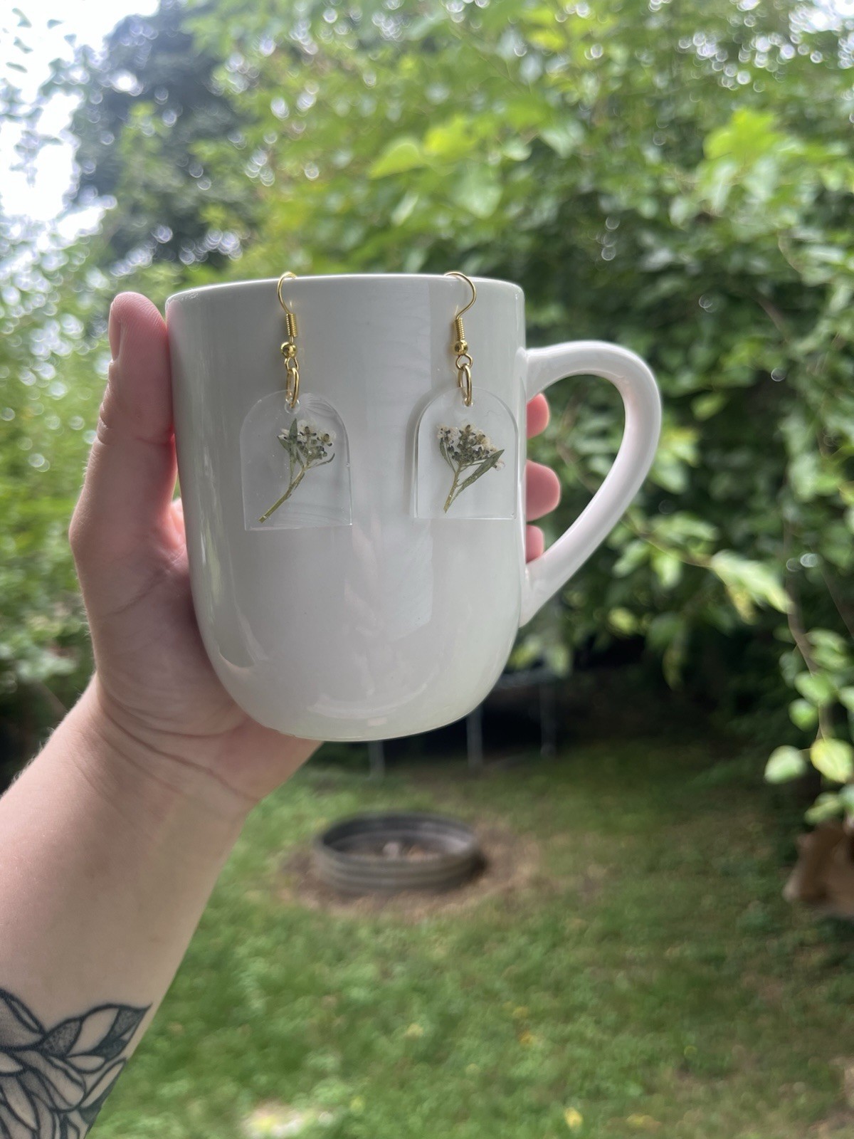 Clear Resin Arch Dangle/Drop Earrings w/ Dried Flower Inclusions Hook Closure