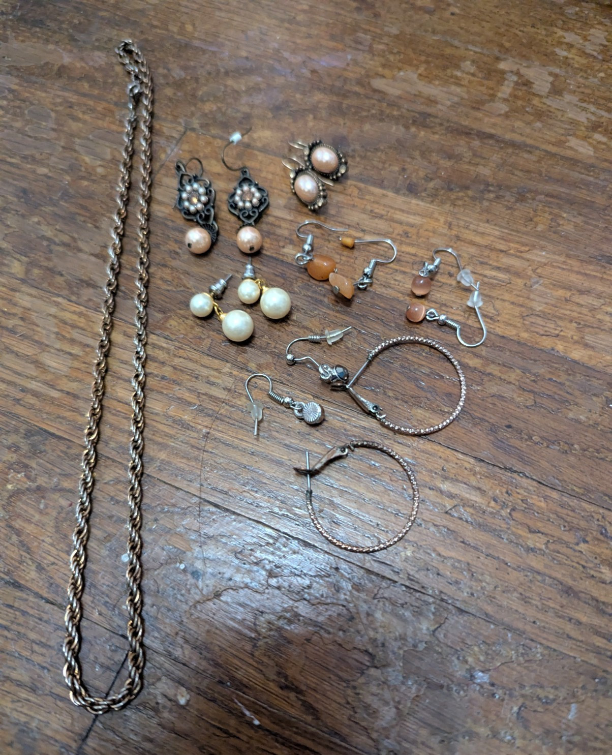 Vintage Jewelry Mixed Lot Necklace Earrings Metal Pearl Silver Gold Tone (7)