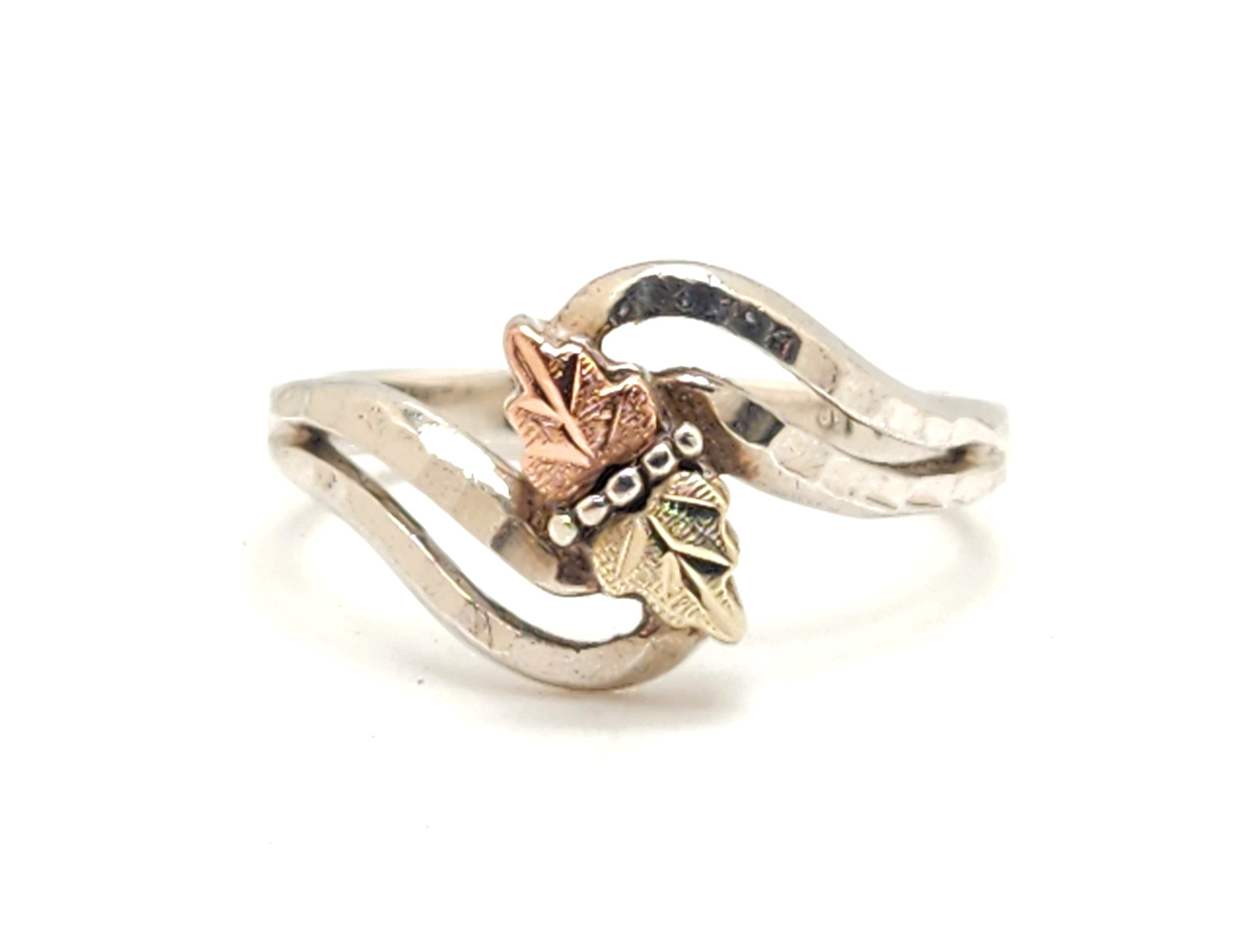 Landstrom’s Black Hills Gold Sterling Silver 10K Leaves Swirl Ring, US Size 9.25