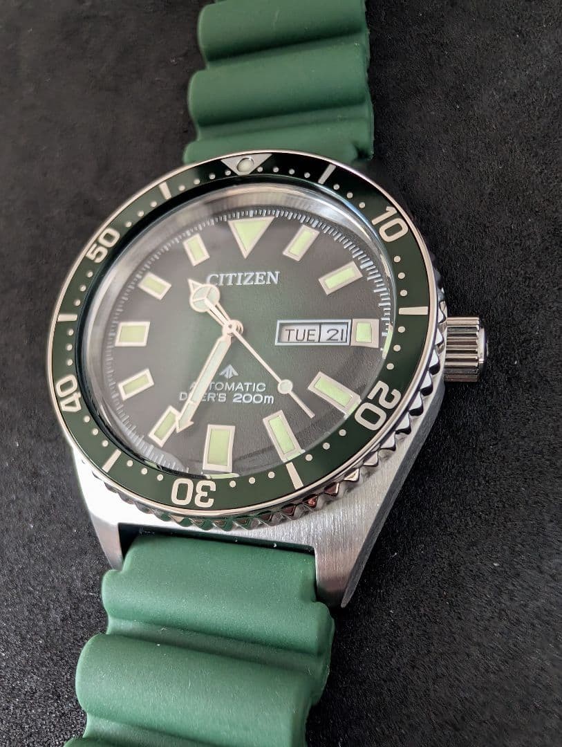 Brand New, Unused Citizen Promaster 200m NY0121-09X