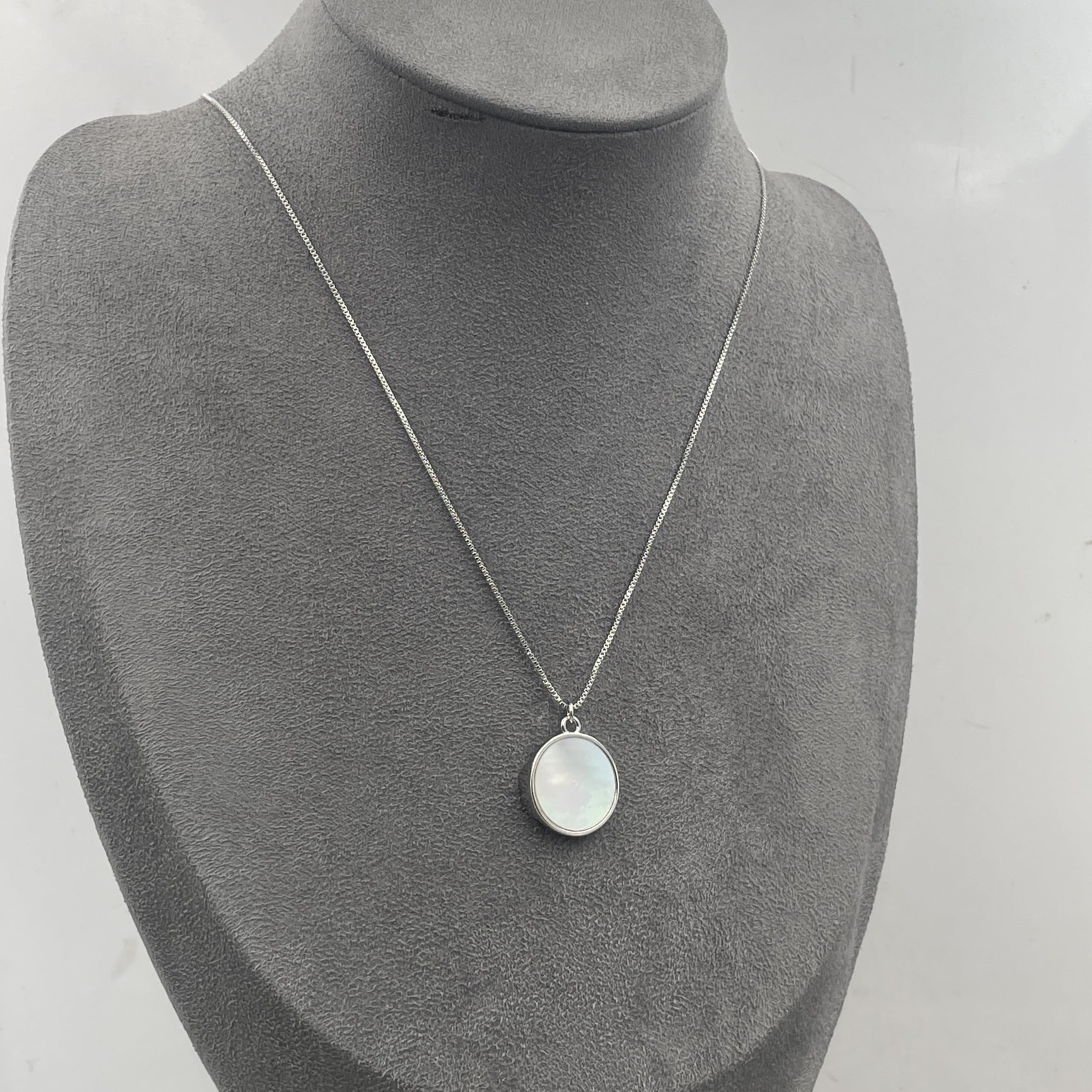 Warm Fortune Sunburst Mother-of-Pearl Pendant Necklace for Women: 18K Gold Plate