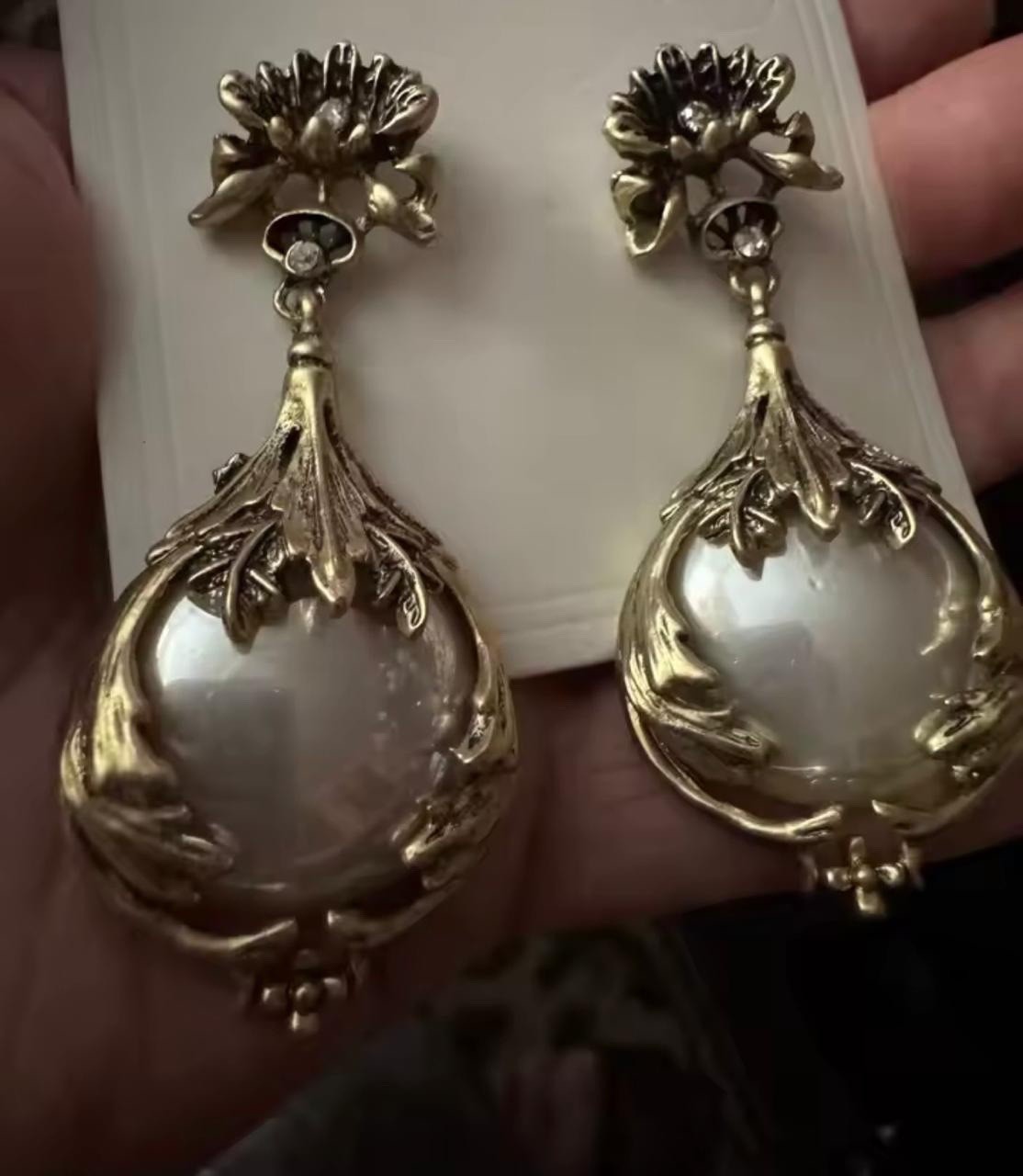 Victorian Style Vintage Revival Gothic Medieval Pendant Necklace & Earrings Set