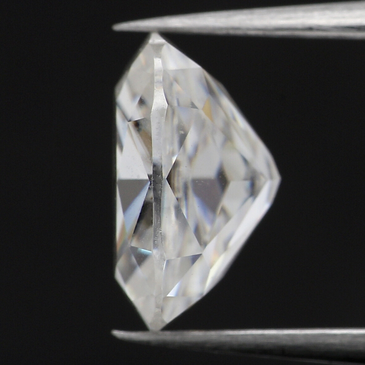 2.28 Ct Moissanite Diamond, Cushion Cut Moissanite, White Moissanite GN130