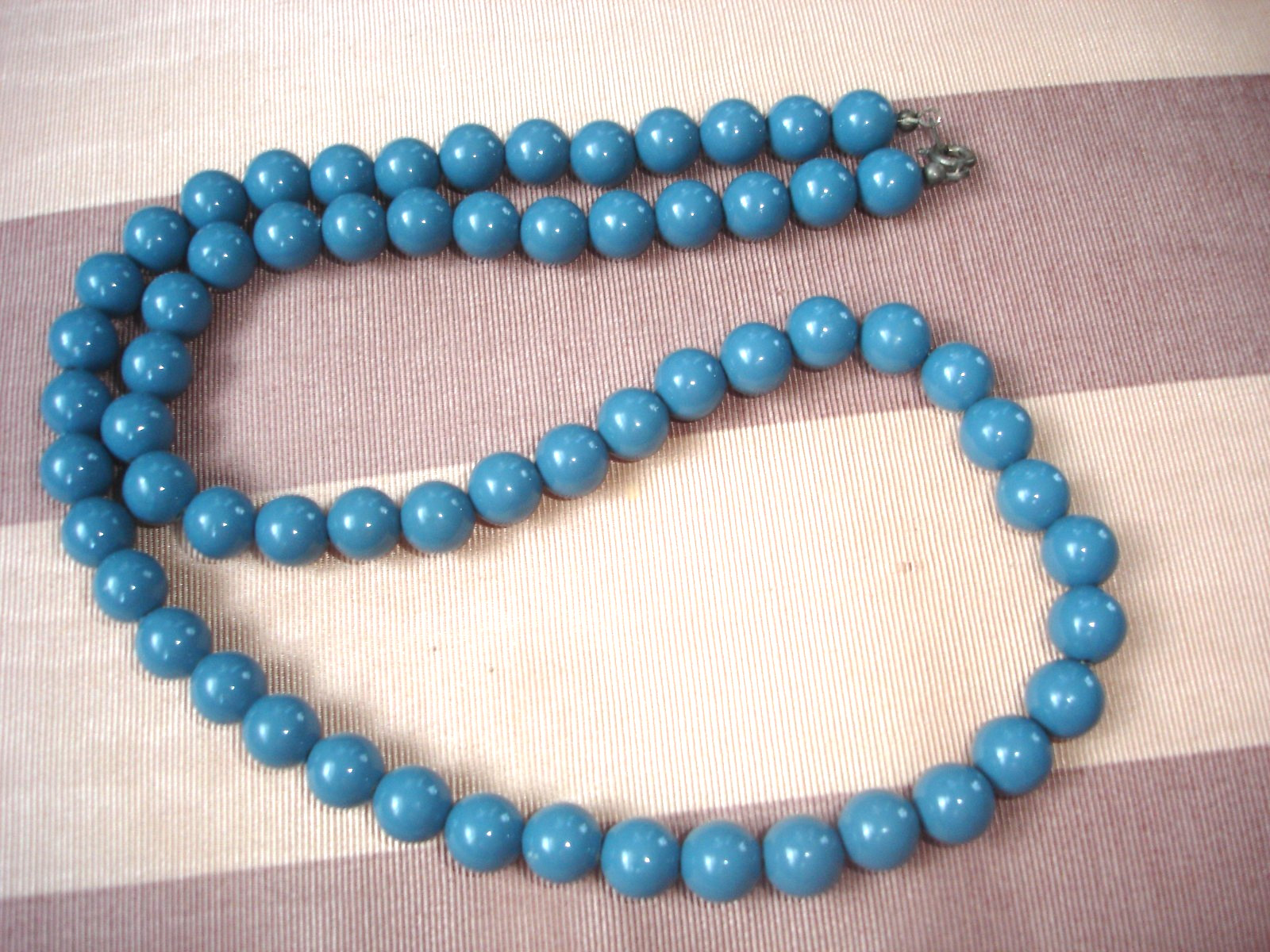 Vintage LOT 9 BEAD Necklaces- Multicolor, Blue, Brown, Black & White-Some Chunky