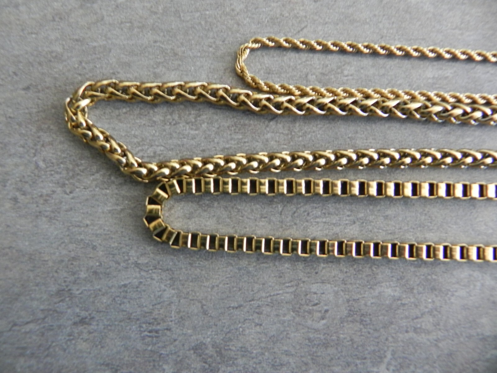 gold chain for all ages. it’s not heave at all. it’s very fine piecs if jewelry.