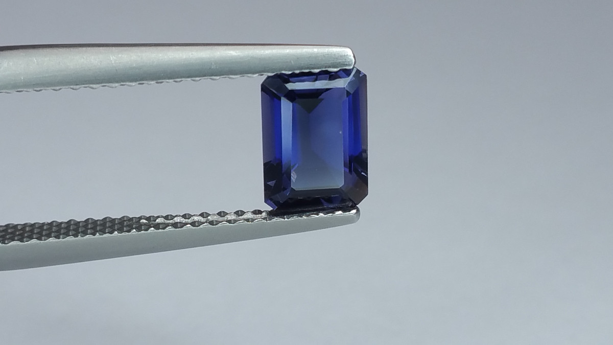 🟣 Purple Iolite Natural Emerald Cut 7x5mm 🟣