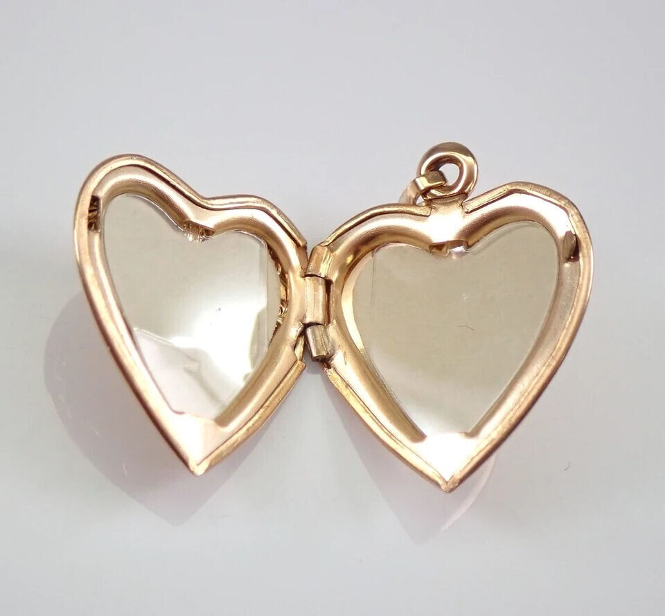 Vintage Heart Locket Pendant Charm Flower Necklace Pendant 14KYellow Gold Finish