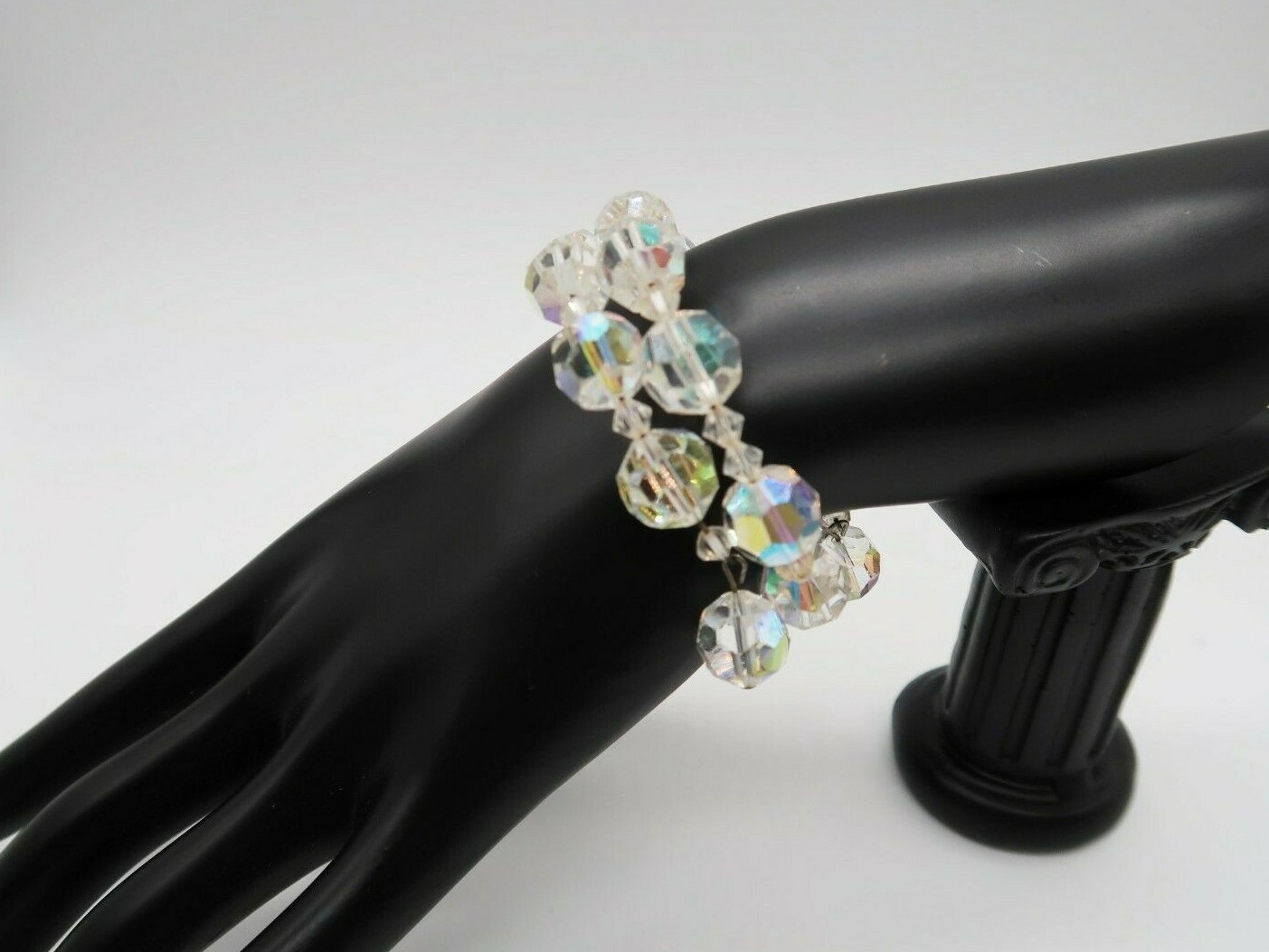 Vintage aurora borealis coated faceted glass beaded wire wrap bracelet