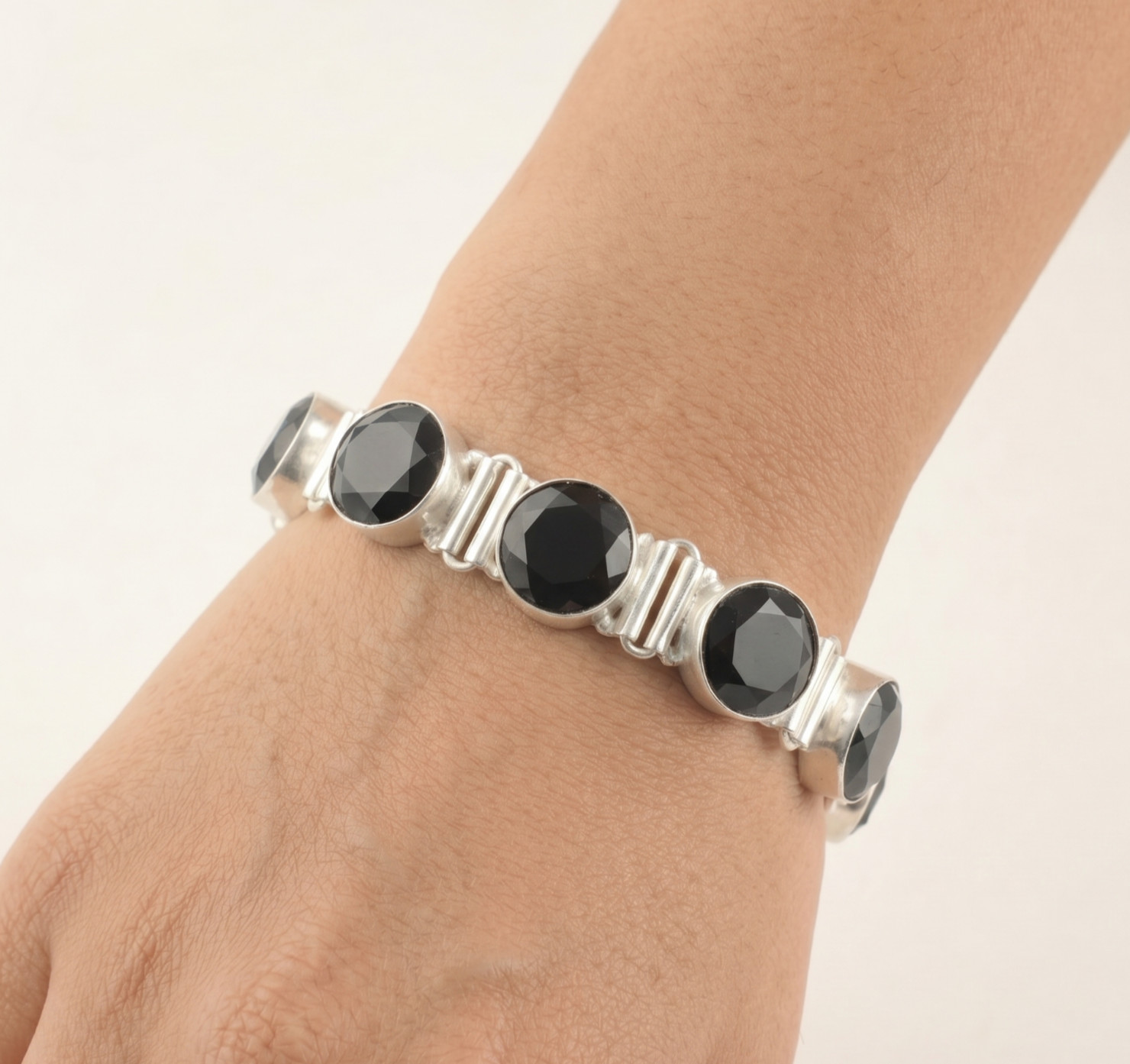 Green Onyx Gemstone 925 Sterling Silver Handmade Women Jewelry Bracelet 9″ Gift
