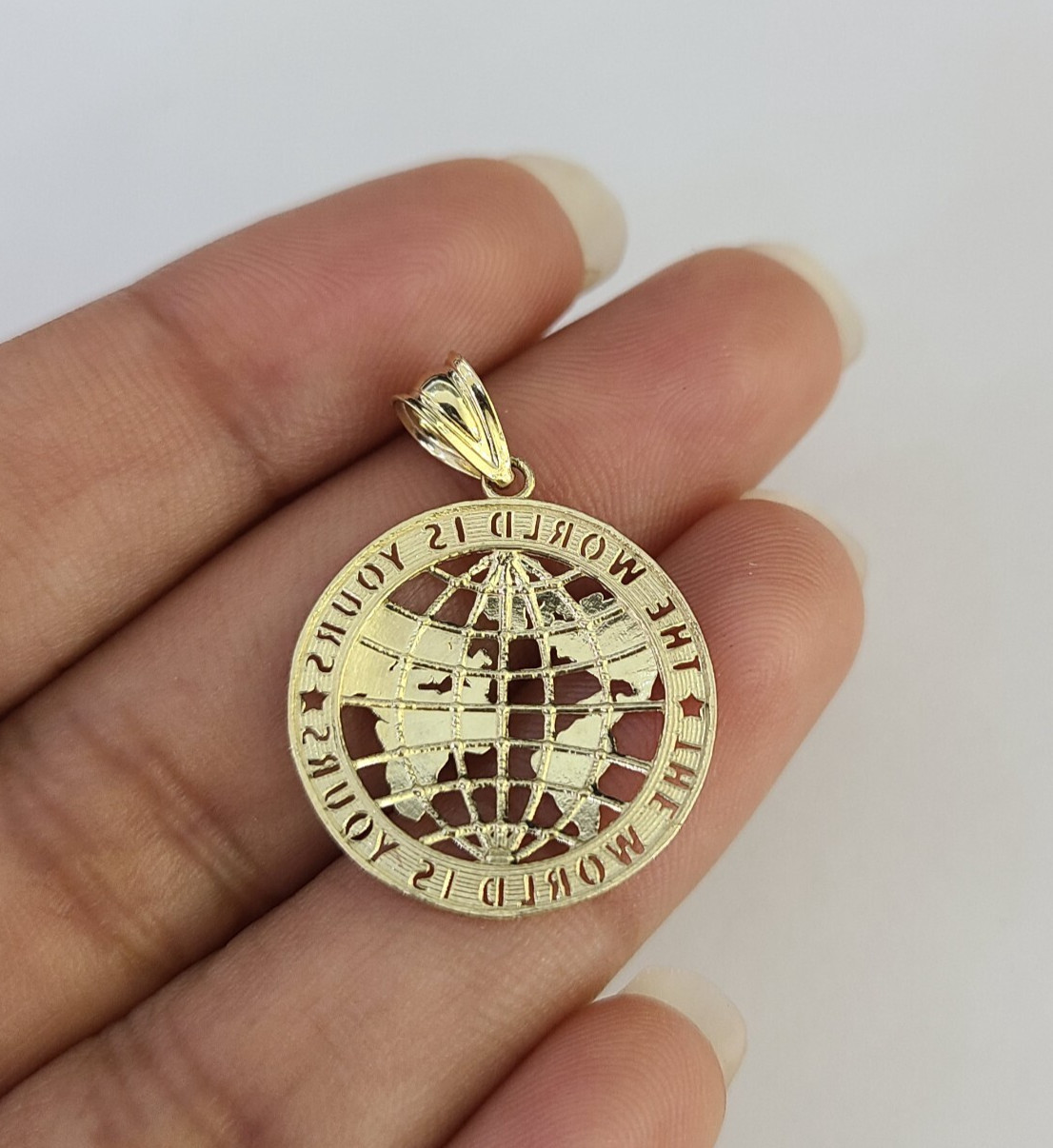 10k 2.5mm Rope Chain World is Yours Pendant 18″-28″ Gold Set Charm Necklace