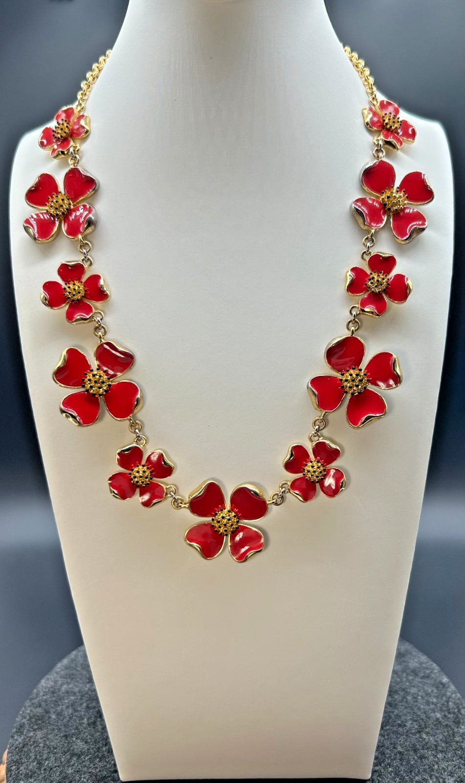 Ann Taylor Red Enamel Flower Statement Necklace Gold Tone Dogwood Bib NWOT MINT