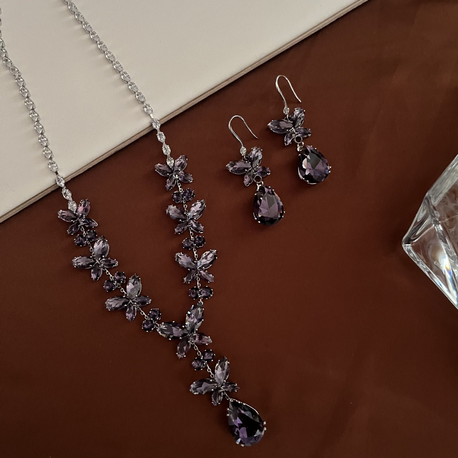 New American women fashion extravagant zircon necklace earrings brides