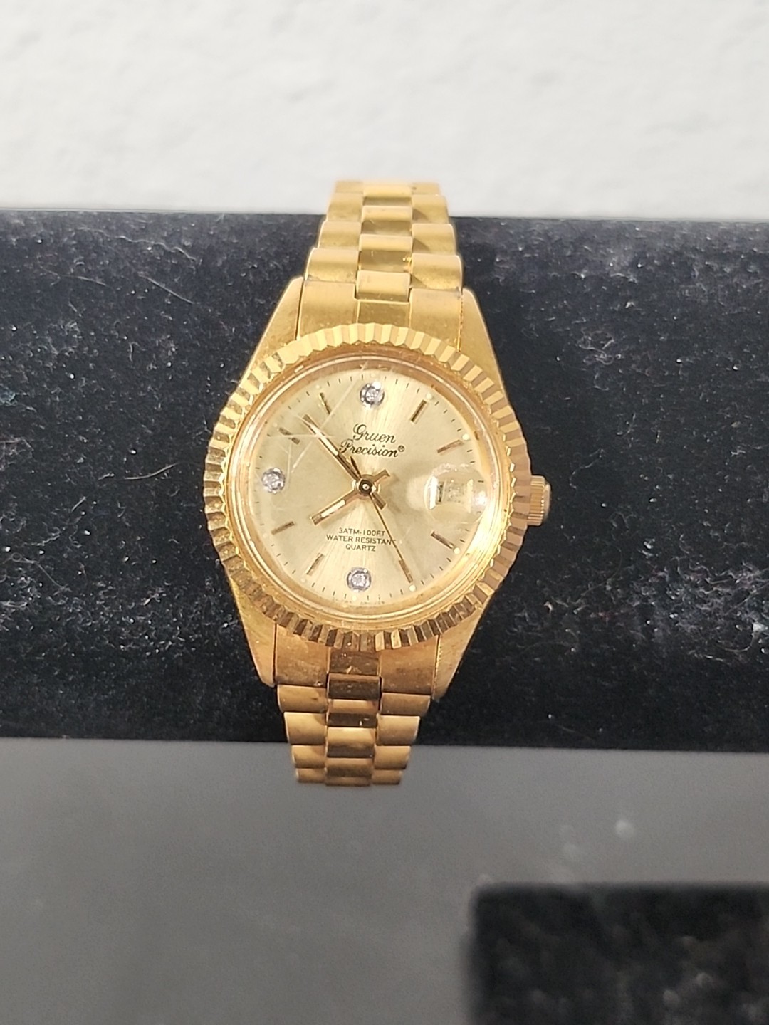 Vtg Gruen Precision Women’s Watch- Gold Tone -Date & Rhinestone Indices 219-2015