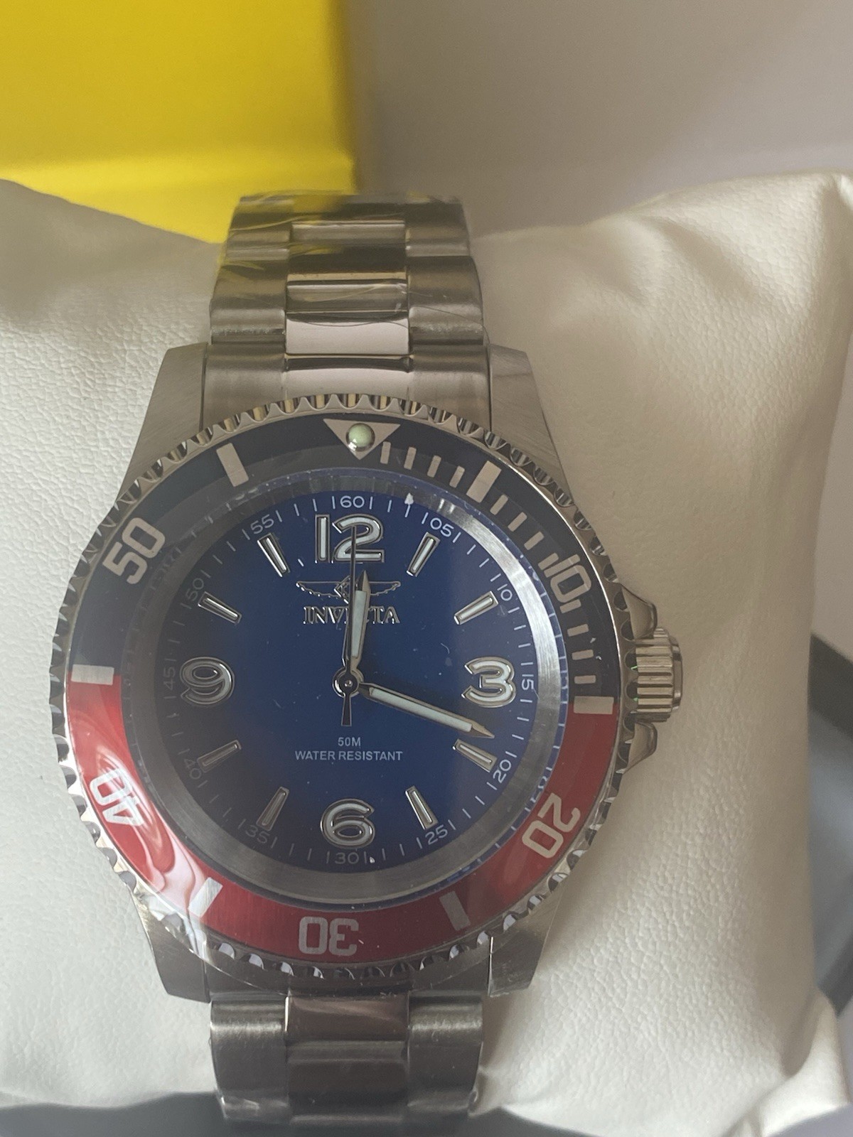 Brand New Invicta Specialty Rowan Men’s 40mm Quartz Watch 69482 Red & Pepsi Blue
