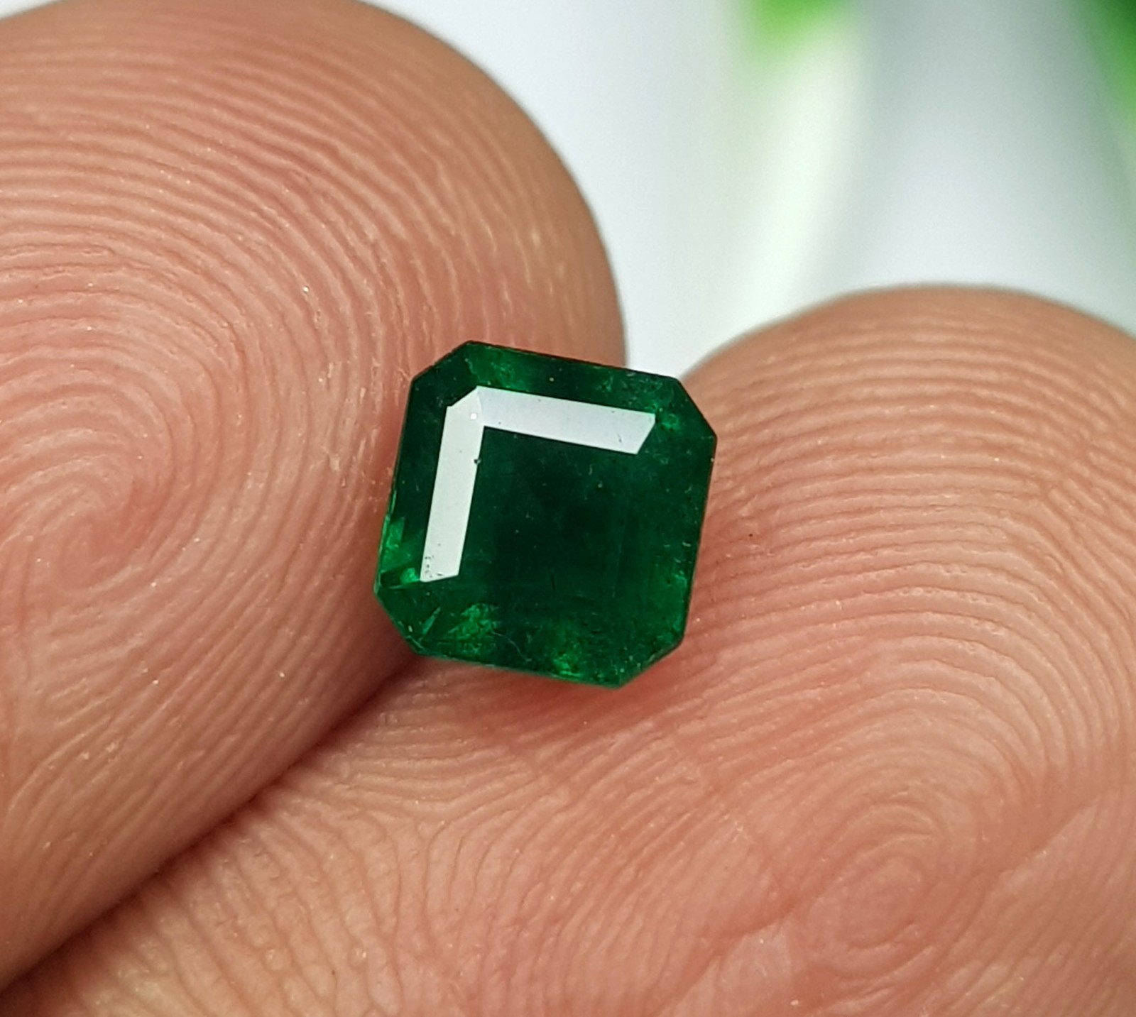 0.86 Ct Natural Emerald octagon Cut Untreated loose Gemstone