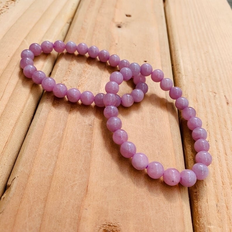 Wholesale 5 Pcs Natural Kunzite 8mm 6.7″ Crystal Healing Stretch Bracelet