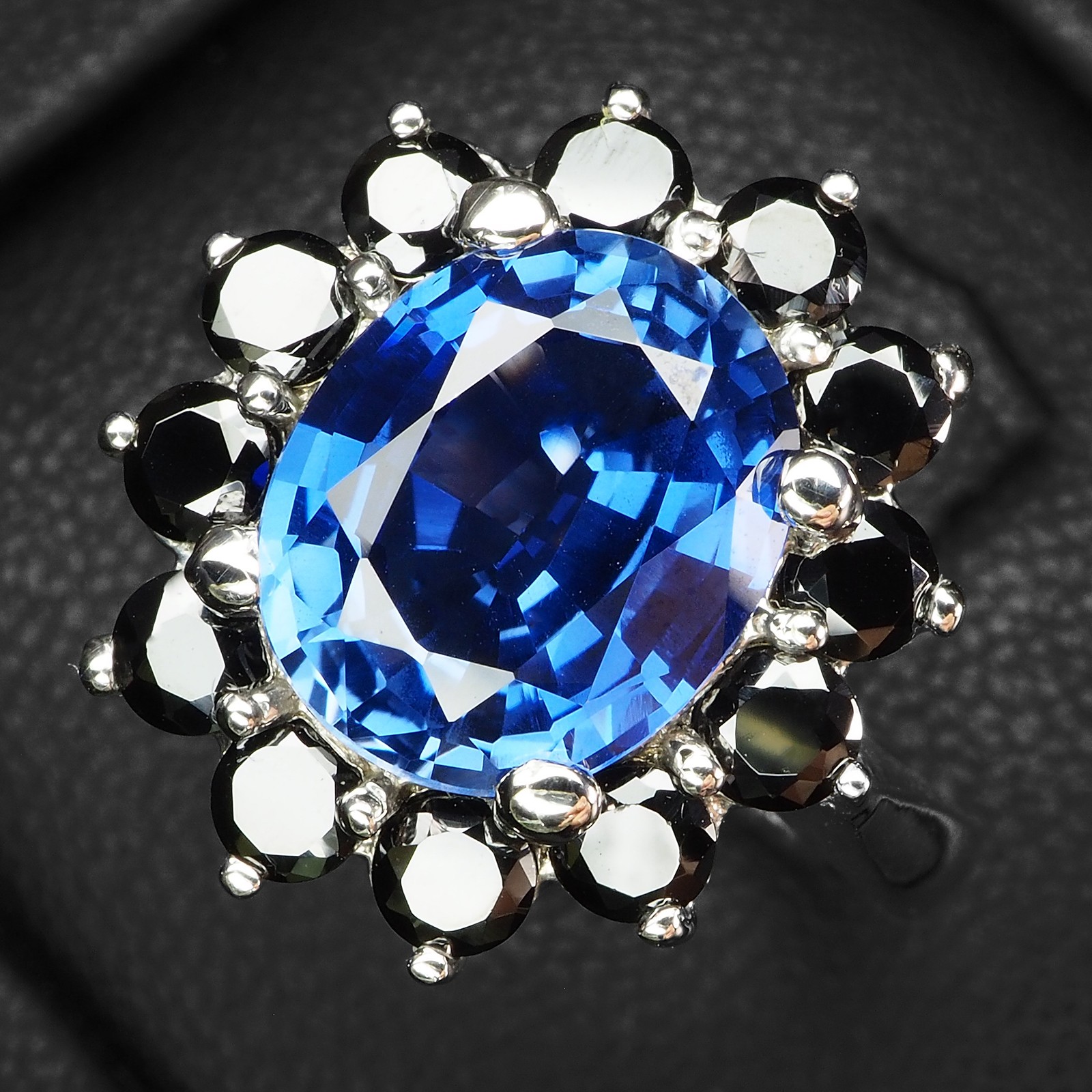 Magnificent Royal Blue Sapphire 5.50Ct 925 Sterling Silver White Gold Halo Rings