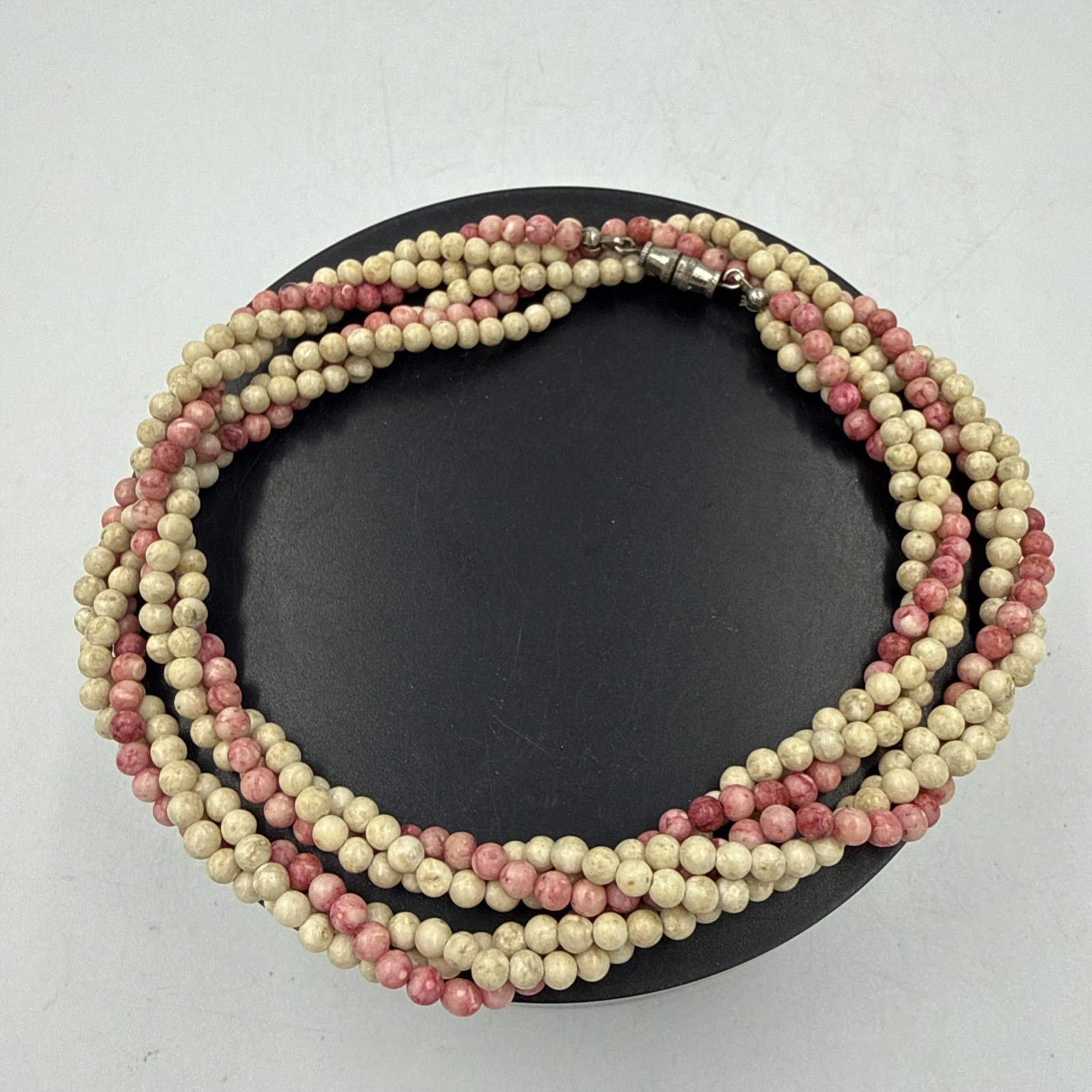 Vintage necklace three-row angel skin coral Twist Closure Strand