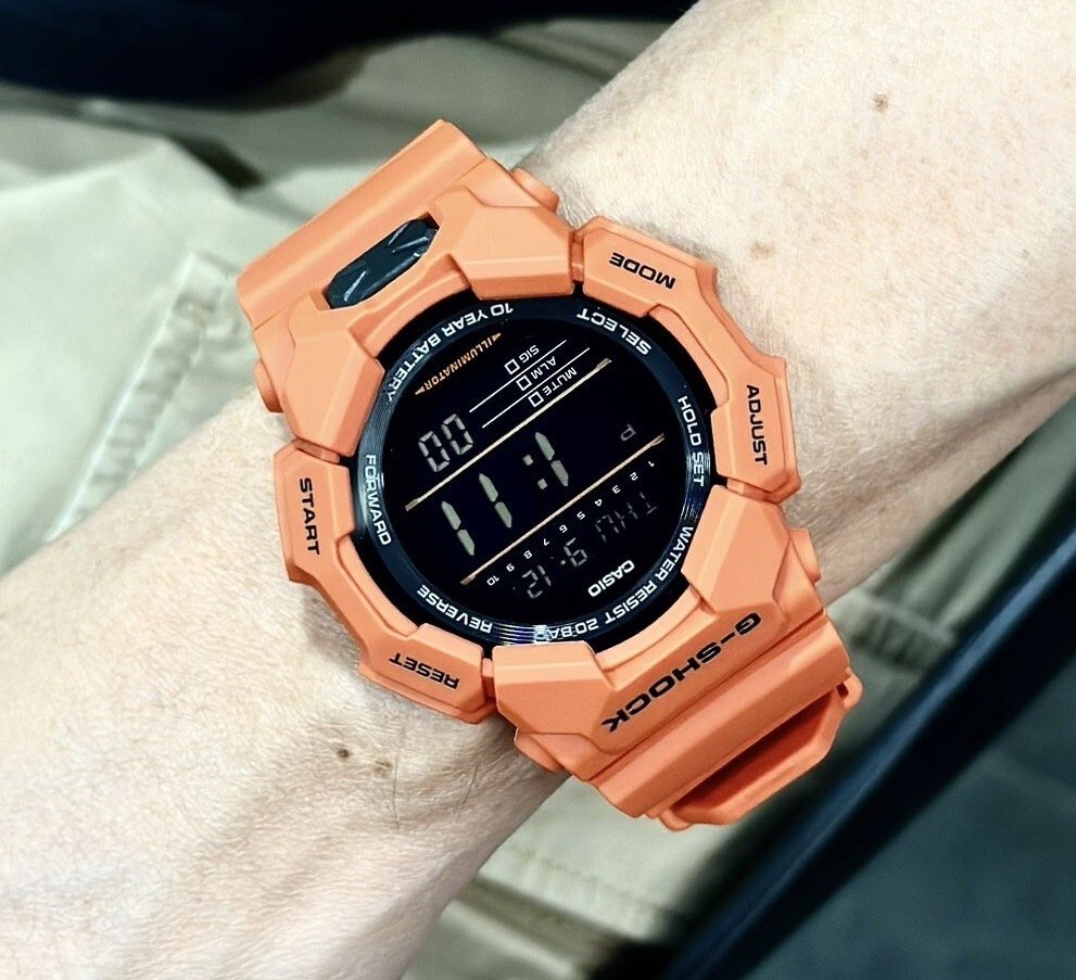 Casio G-Shock GD-010-4D Orange Large Case Long Battery Life Digital Men’s Watch