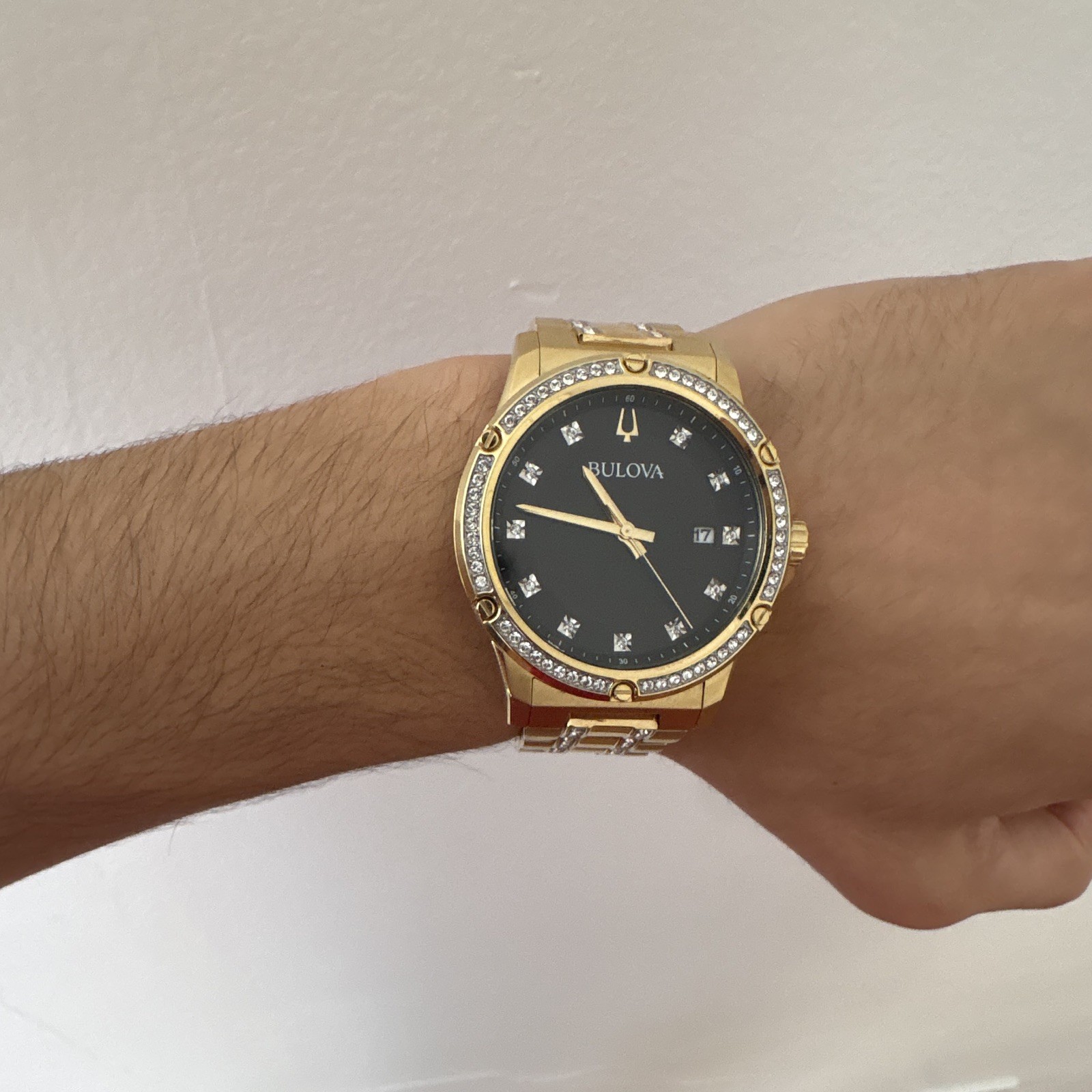 Bulova Men’s Gold Tone Quartz Watch Black Dial Diamond Bezel Date Bracelet