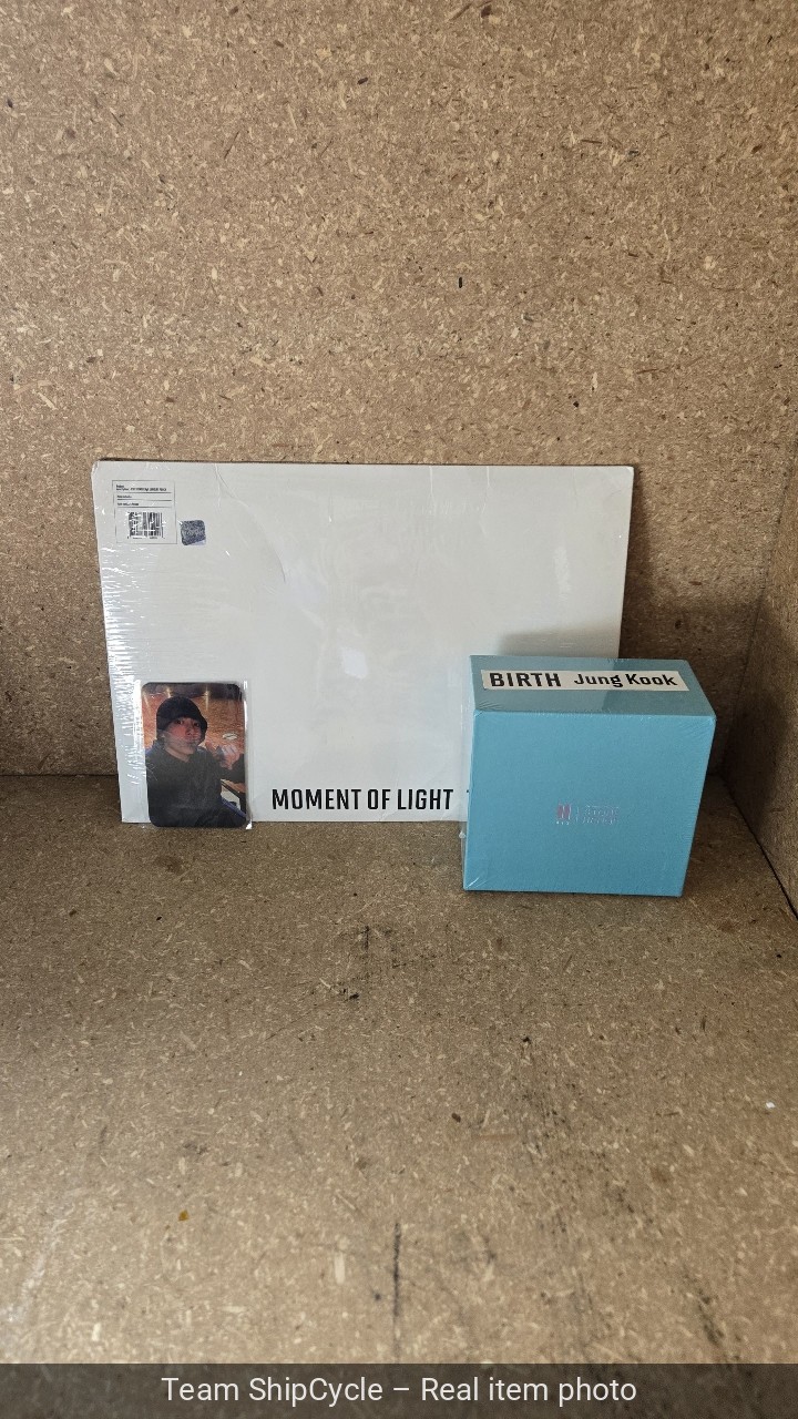 with tags BTS STONEHENgE Moment of Light Jewelry Official Army Necklac G1N