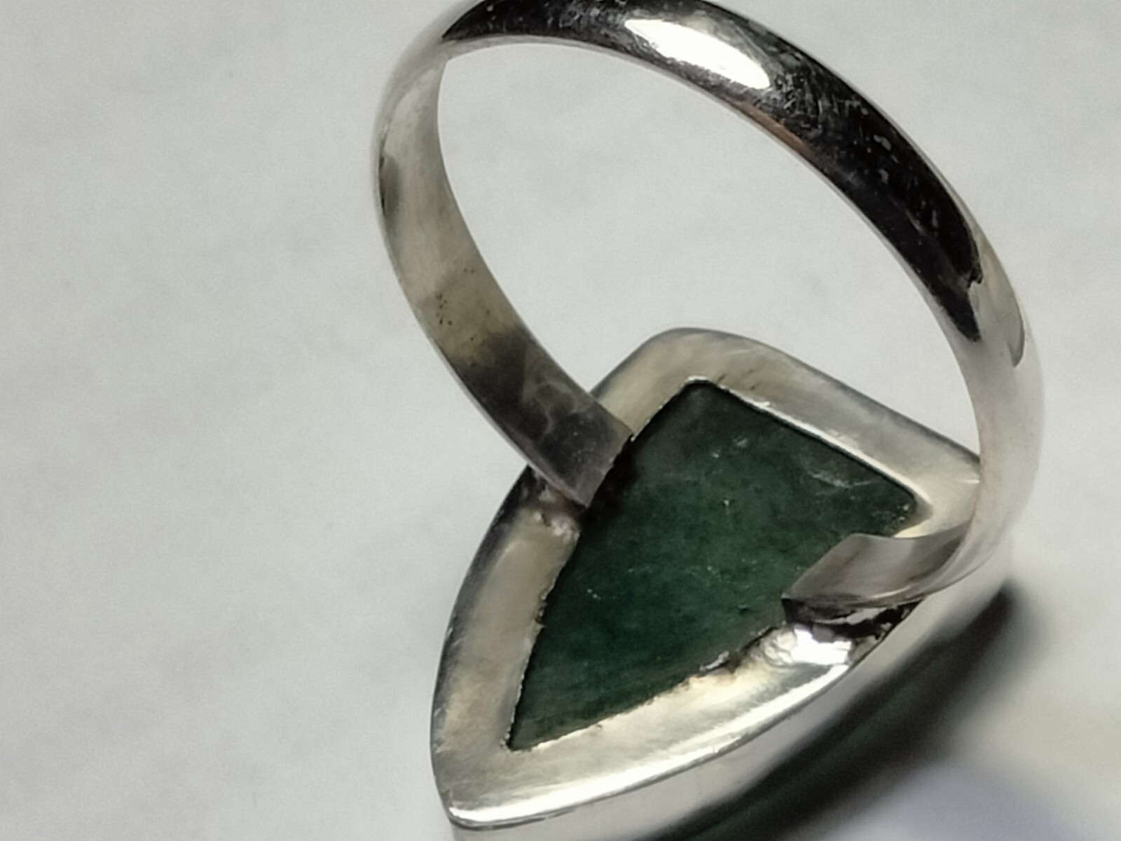 ATTRACTIVE NATURAL GREEN ONYX IN STERLING SILVER 925 RING SIZE 8.75-9.0
