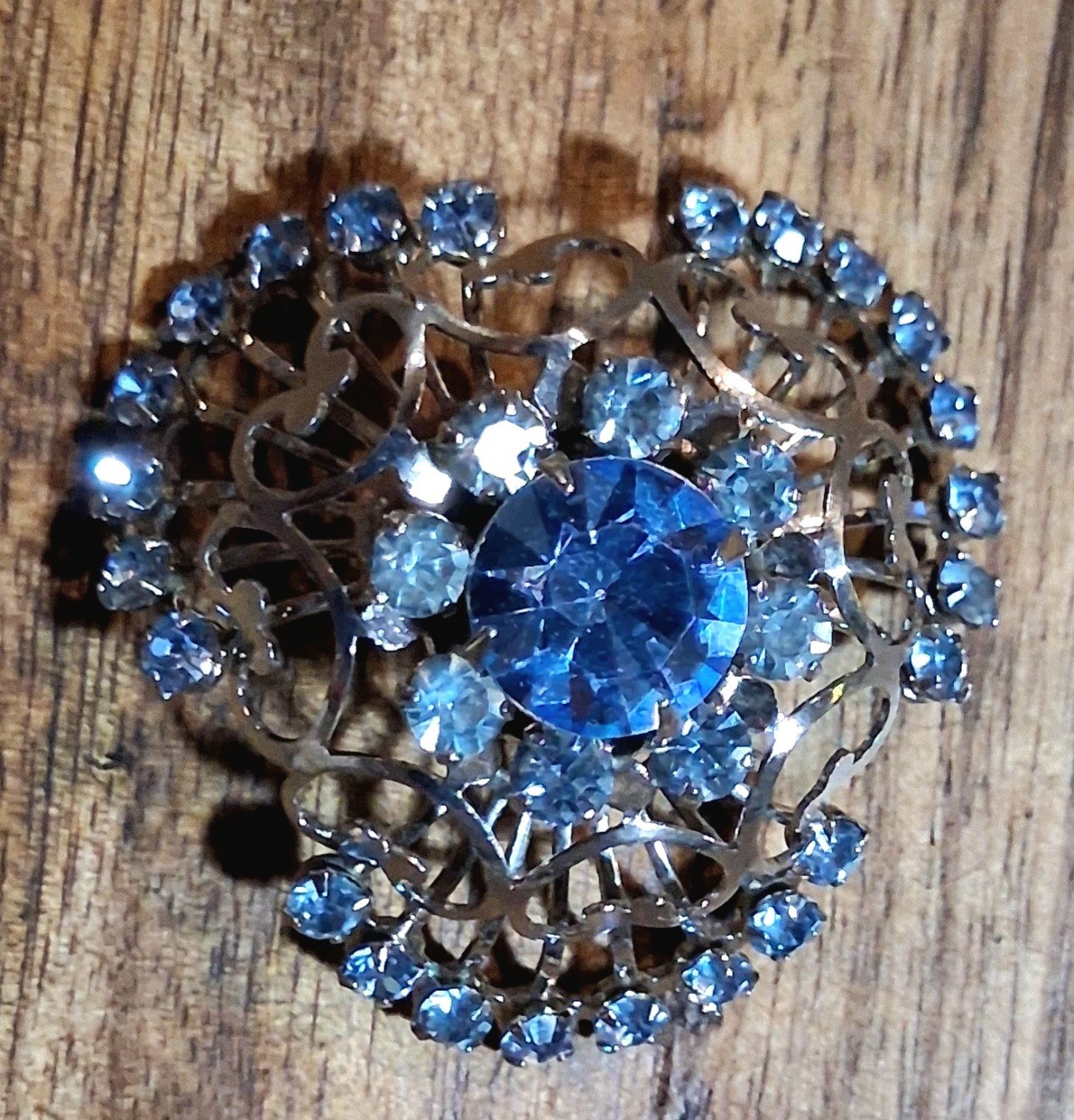 Vintage Costume Jewelry Brooches – You Pick