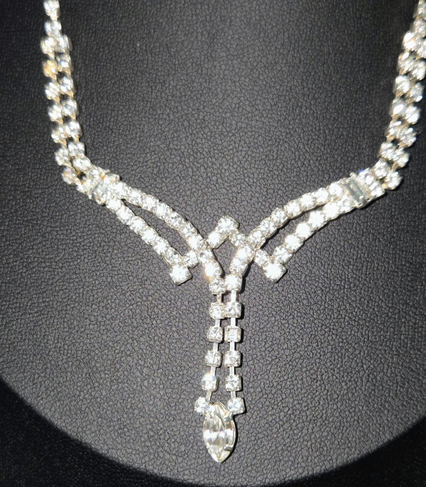 Silver Tone Clear Rhinestone Teardrop Y-Drop Pendant Necklace Prong Set