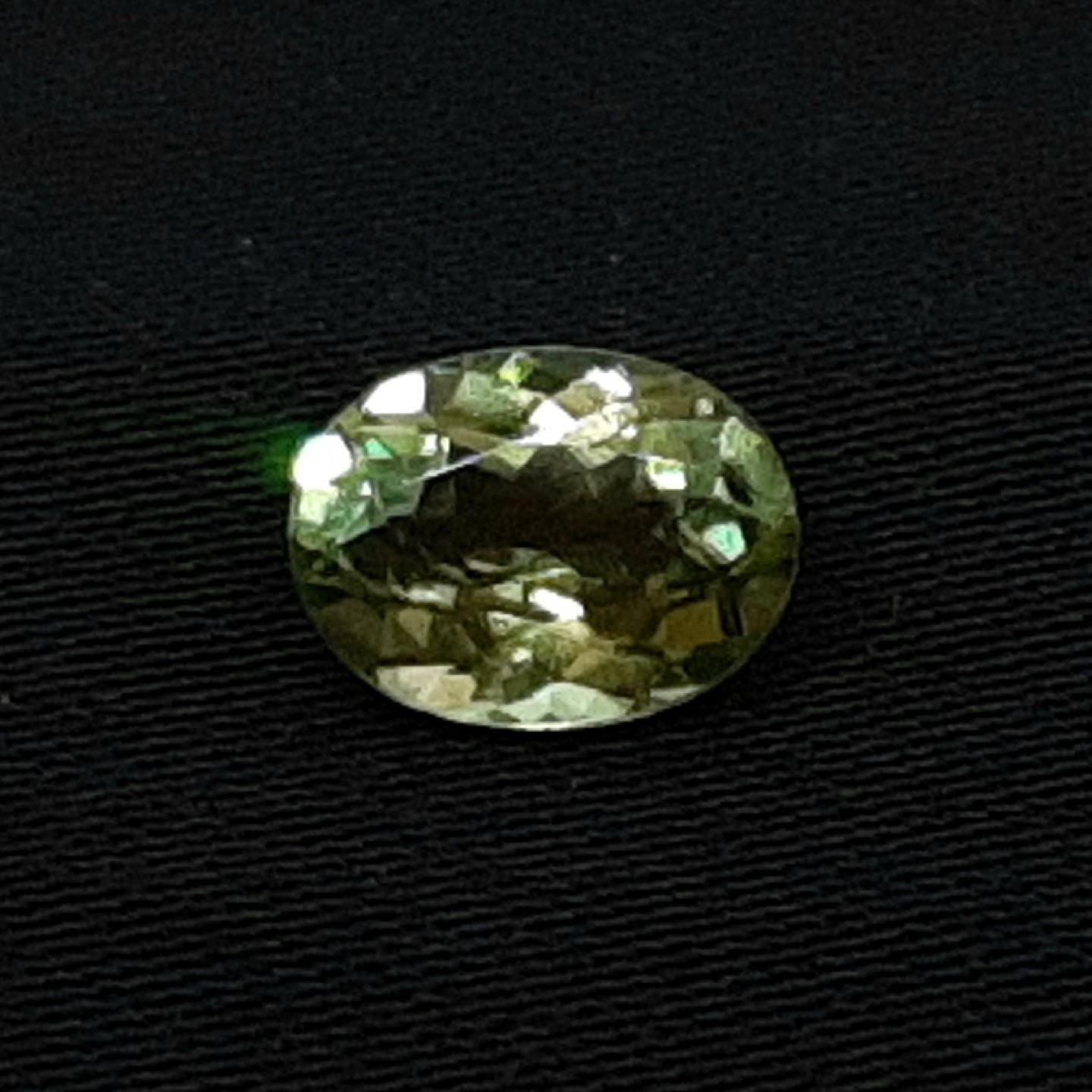 Calibrated 1.23ctw Green Topaz Oval Shape 8.0 x 6.0 mm Loose Gemstone