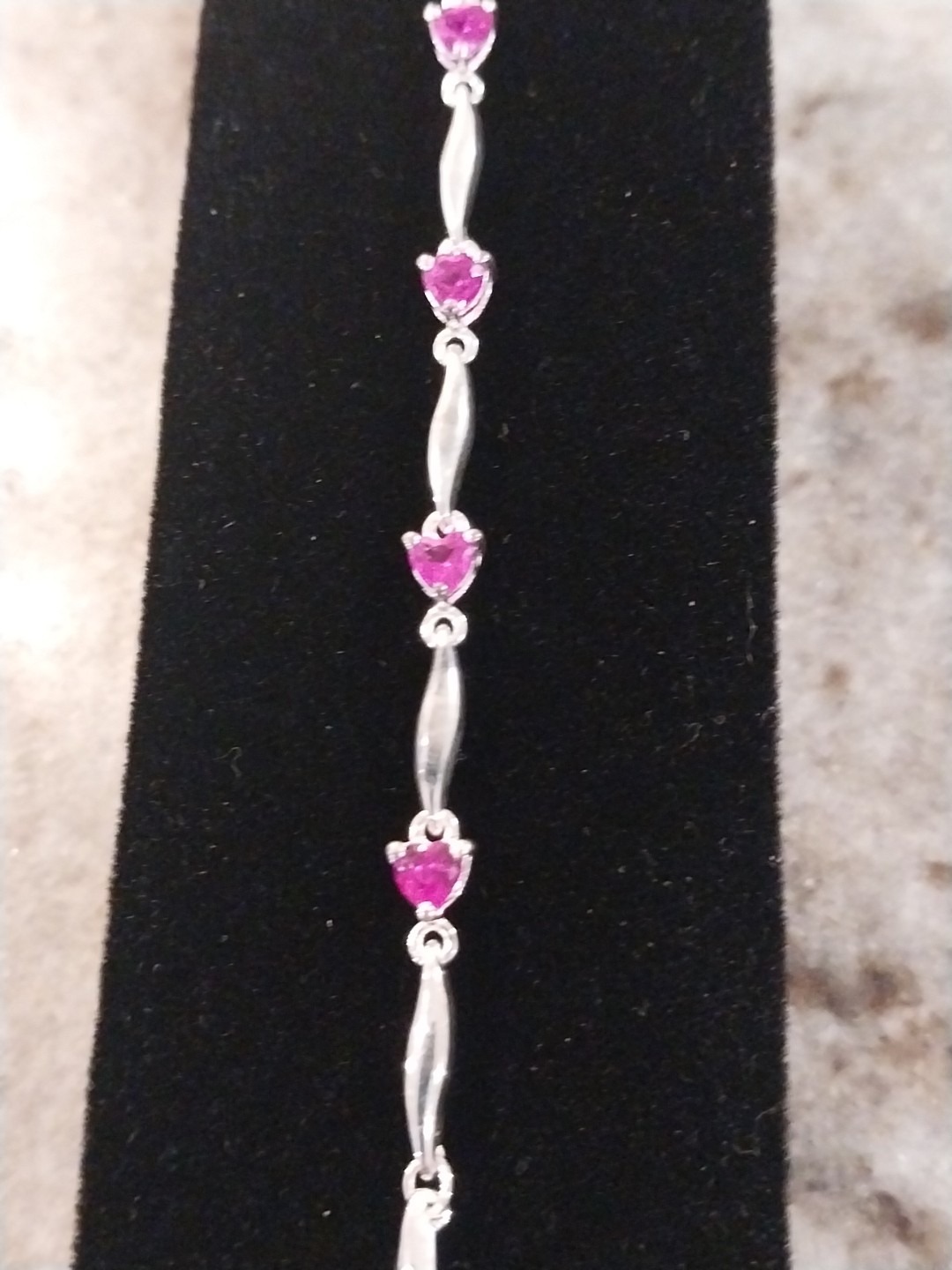 Lab Created Ruby Heart Station Bracelet in Sterling Silver (7.25 In) 1.35 ctw