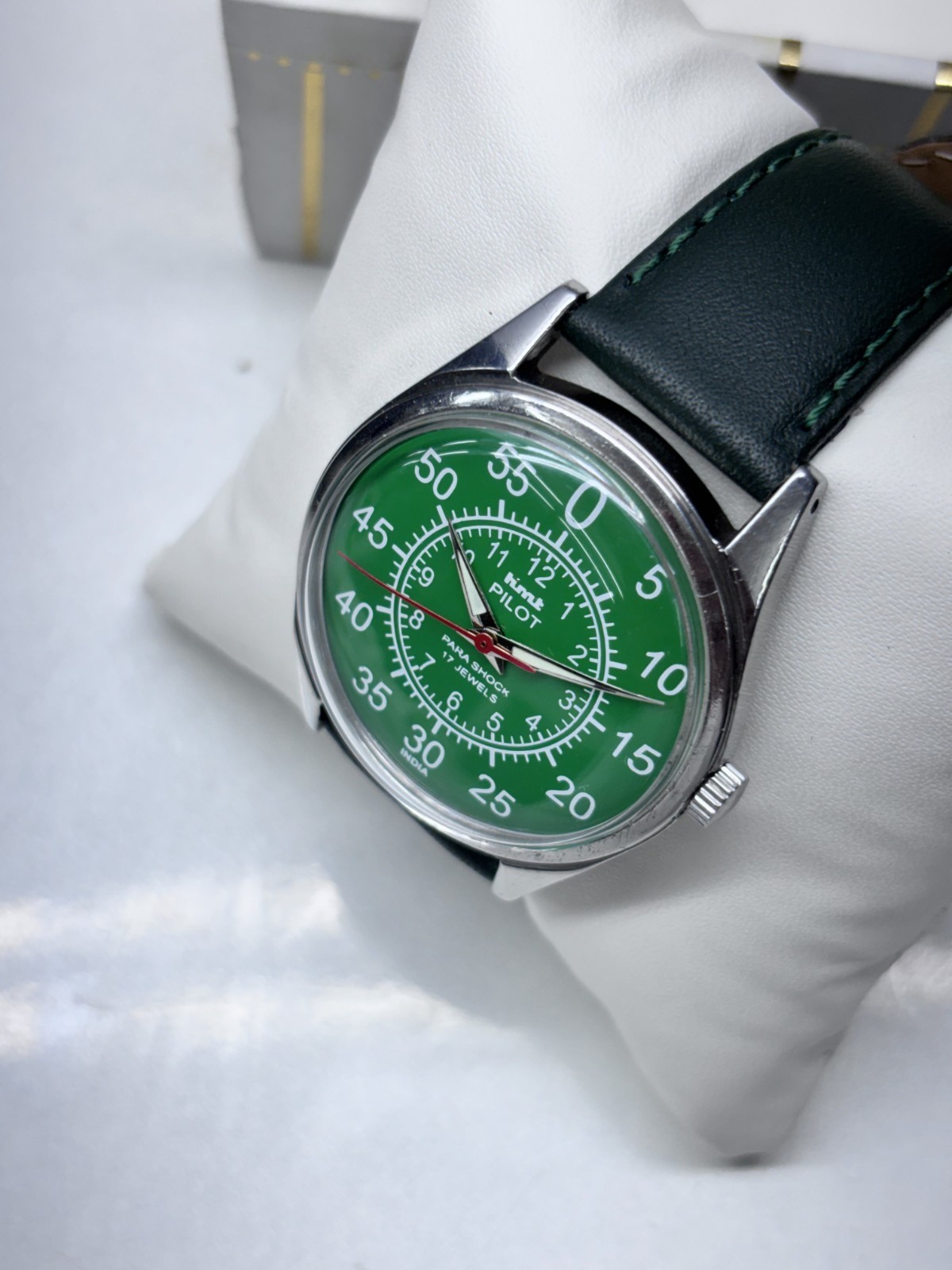 Vintage HMT Pilot Green 17 Jewels Mechanical Hand Winding Men’s Wrist Watch