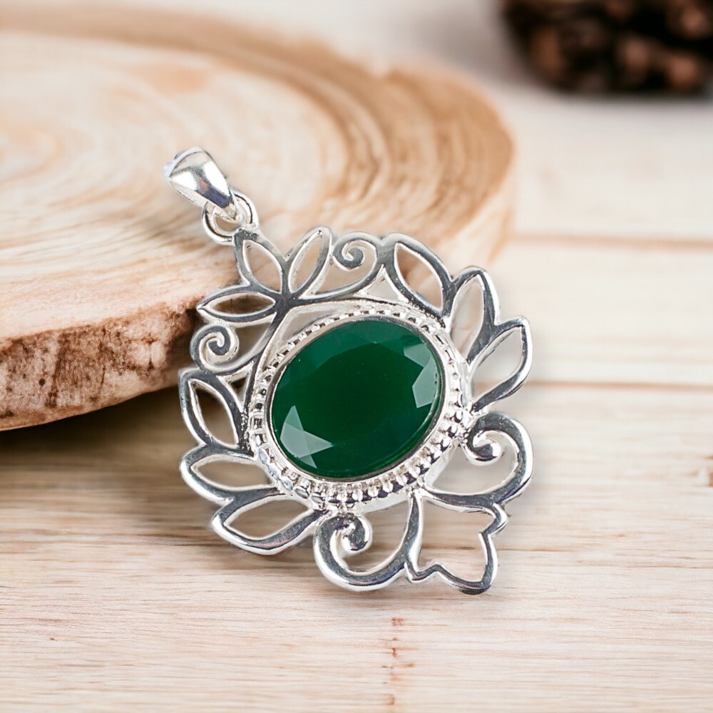Green Onyx Gemstone 925 Sterling Silver Jewelry Handmade Pendant 1.48″ For Her