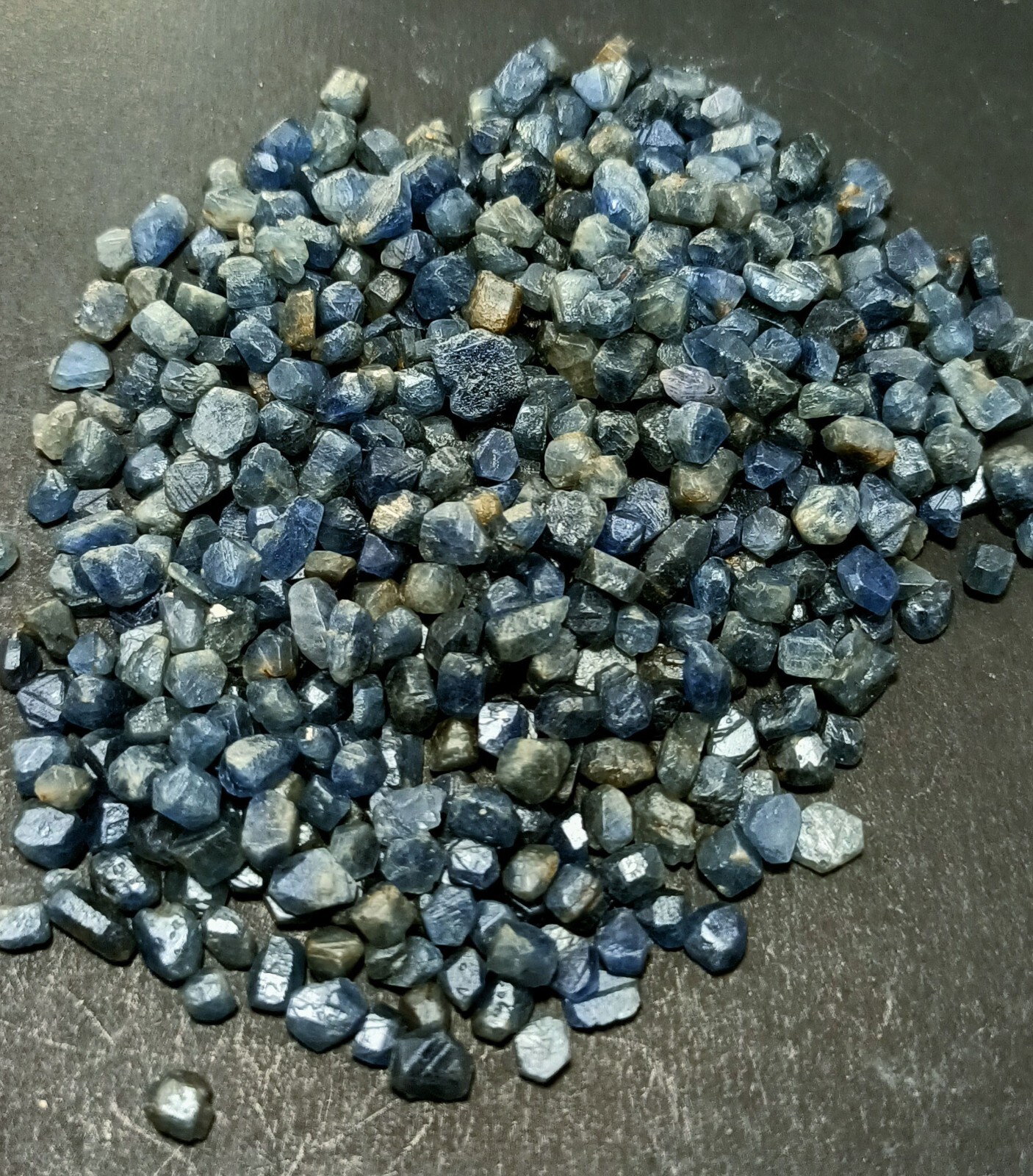 AAA+ Quality 100% Natural African Blue Sapphire Unheated 50 Ct Loose Rough Lot