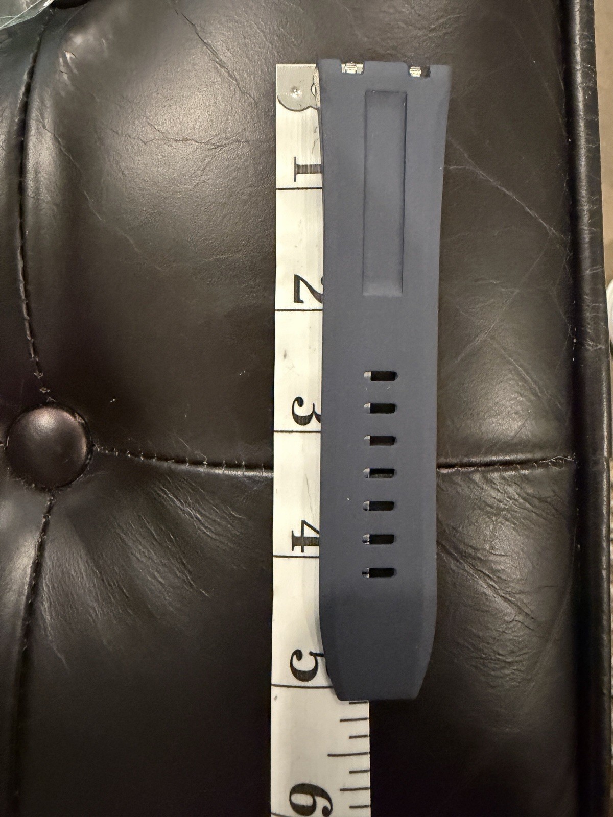 Audemars Piguet Navy Rubber Strap for 15720ST Offshore Diver Quick Release OEM