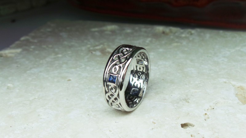 Men’s 14k White gold, Diamond and Sapphire Celtic Wedding Band