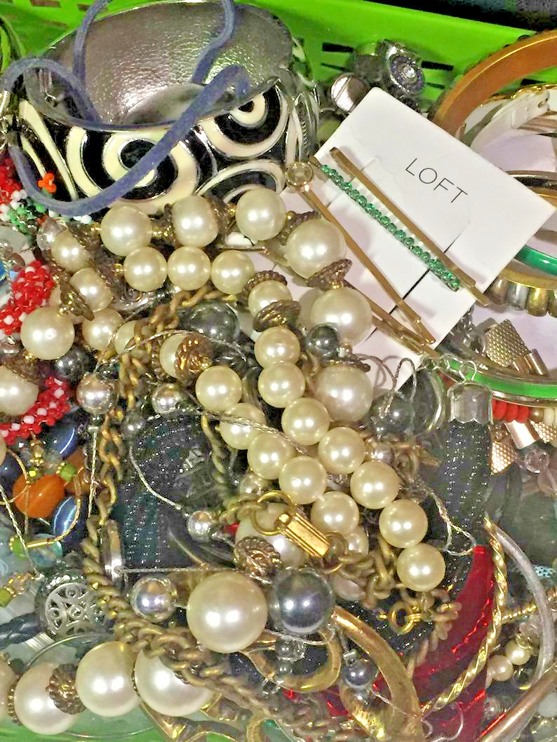 **Fashion Jewelry Box Lot **ONE POUND- all wearable,wholesale,bulk- #JJ6