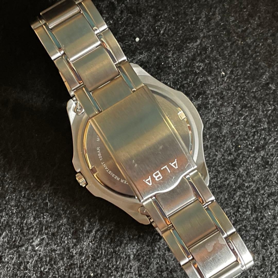 MINT SEIKO ALBA FIELD GEAR V743 Kanji Black Dial Men’s Quartz Watch Rare