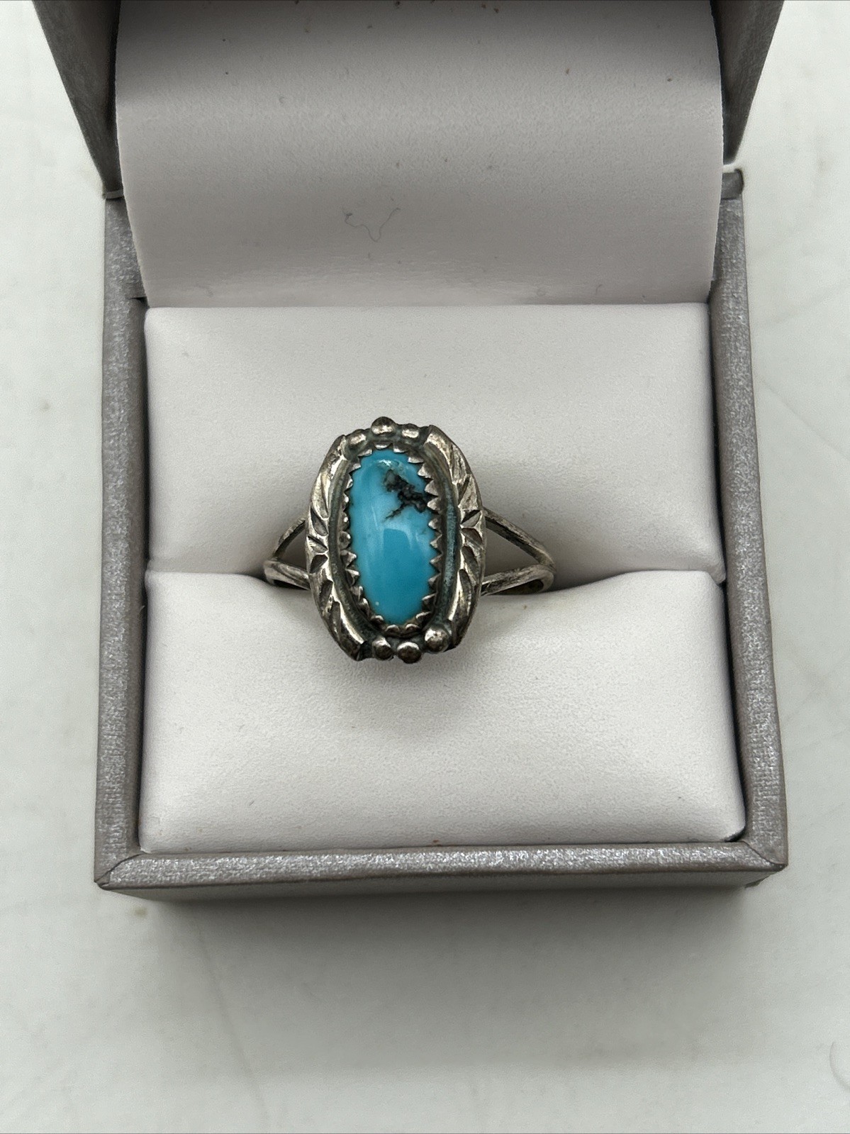Vintage Sterling Silver Turquoise Ring Size 7 – 2.4 Grams Signed