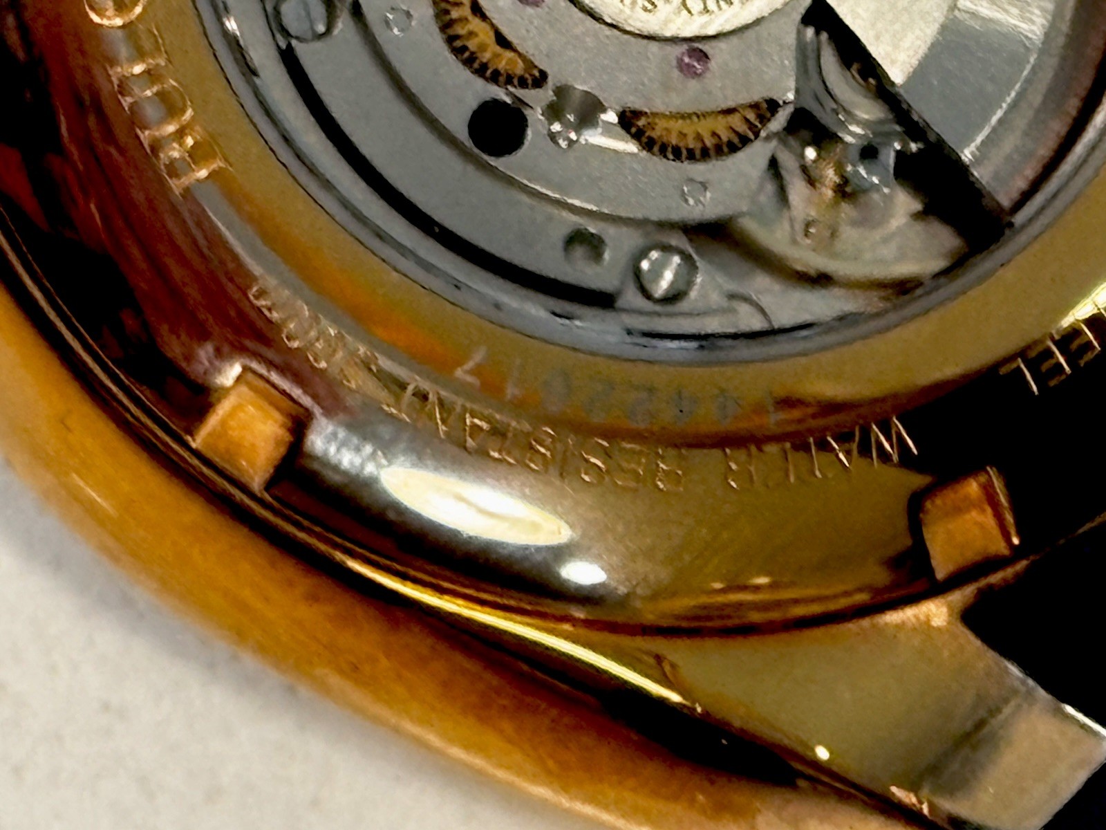 Bulova Accutron Curacao 64B108 Swiss SW200 Automatic 300M Dive Watch Full Kit