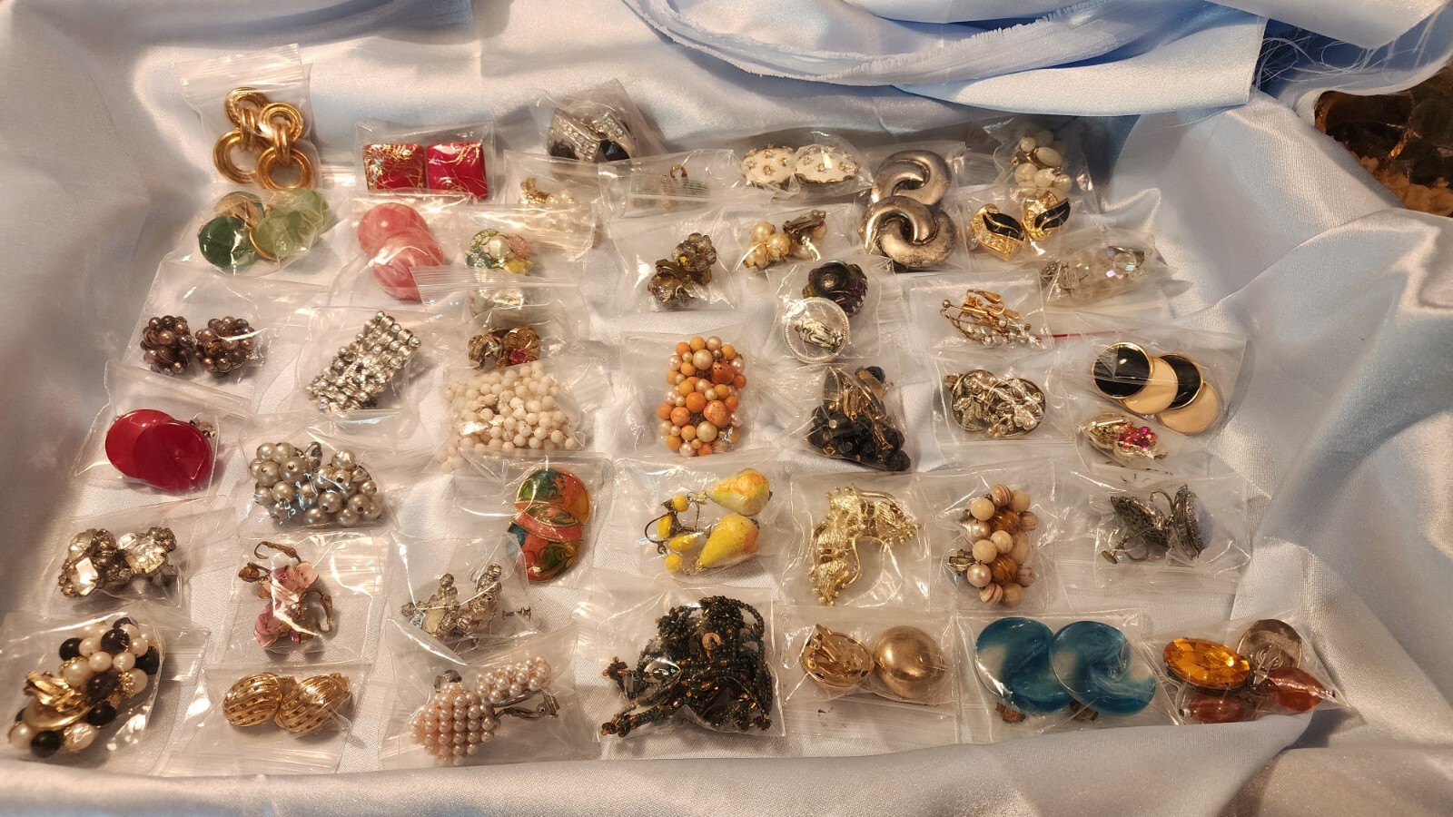 Vintage Clip-on And Screw Back Earrings **READ DESCRIPTION**