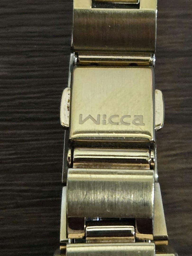wicca wristwatch, CITIZEN Solar Tech [Operation confirmed]