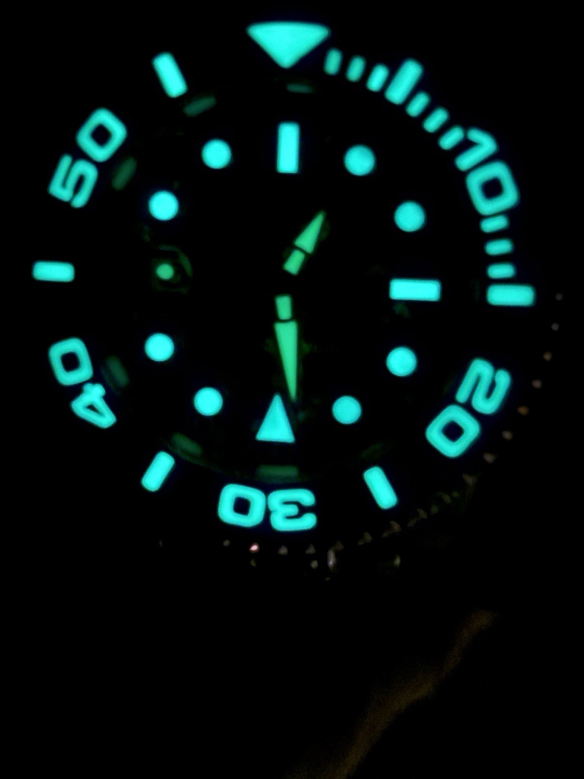 Invicta Grand Diver Men’s Automatic MOP Multicolor Dial Watch model 35760