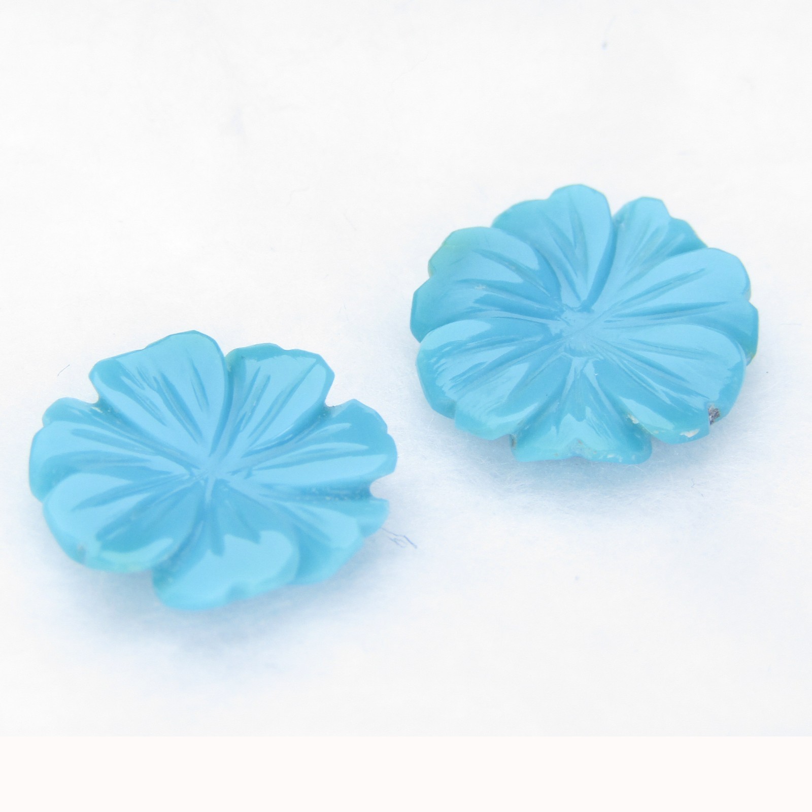 3.70Cts Elegant Natural Turquoise 11.6mm Flower Carving Pair Arizona Gemstones