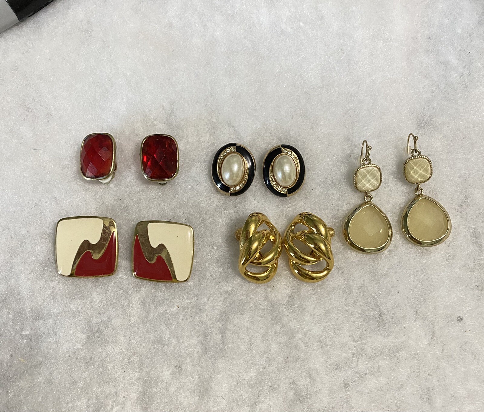 Estate Find Lot Of Gold Tone Earrings X 5 Used