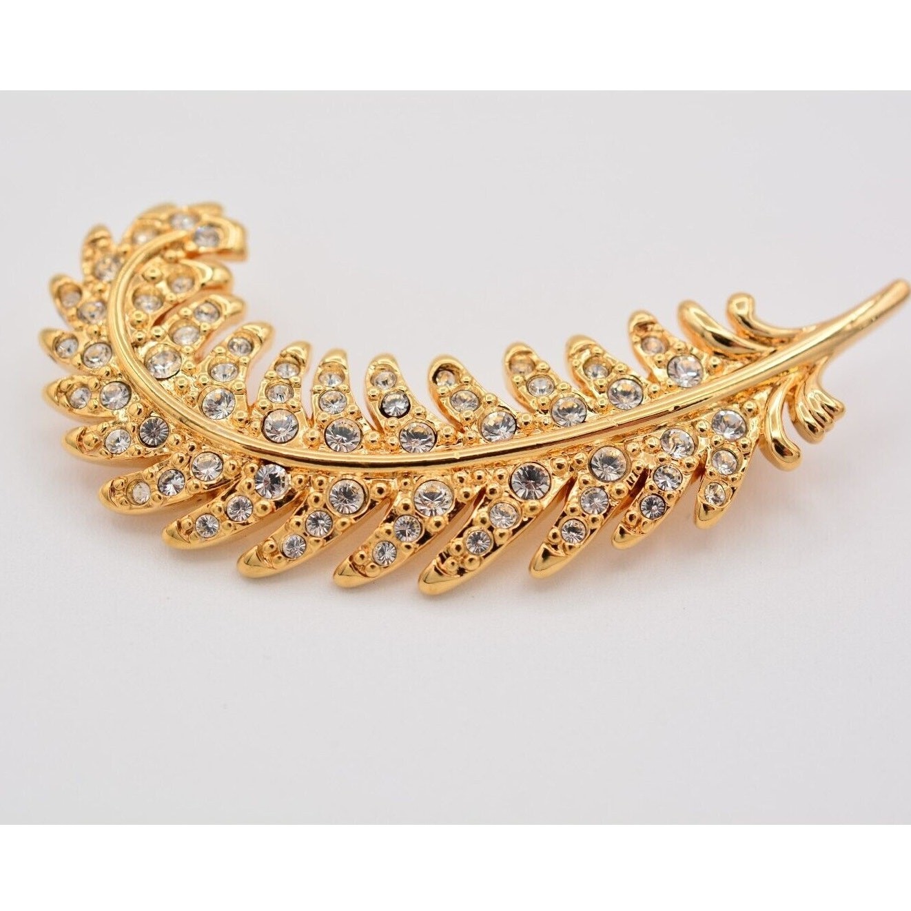 Swarovski Vintage Crystal Feather Leaf Pin Brooch Rhinestone Swan Signed Bin7
