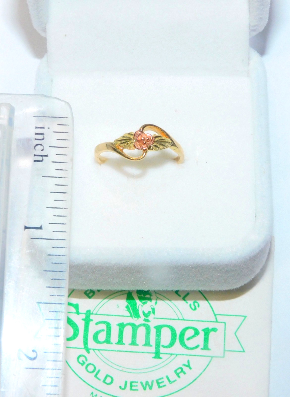 Black Hills Gold 10k Stamper Rose Leaf Ring Size 6
