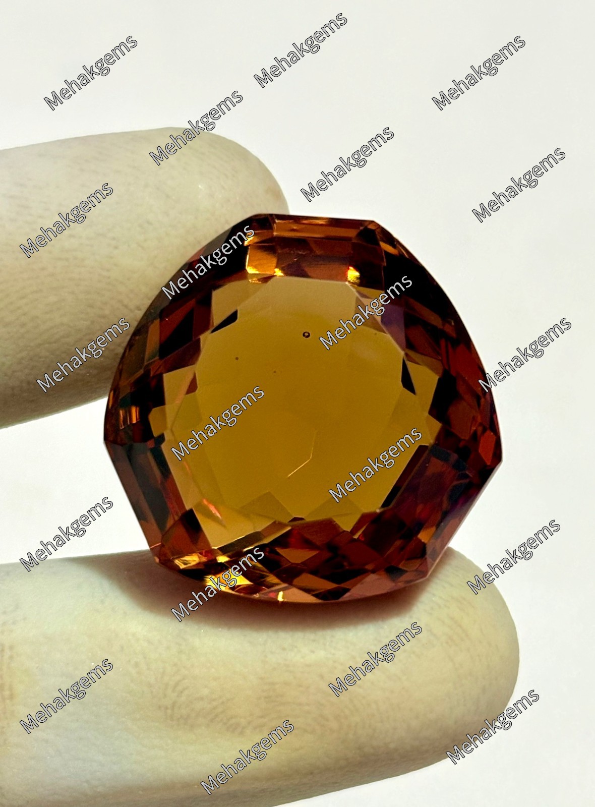 76.Ct Color Changing Zultanite Cushion Cut Loose Gemstone Rare Diaspore Statemen