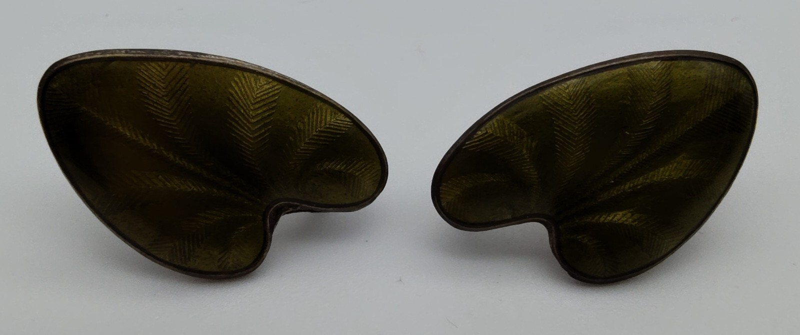 Lilly pad Leaf Enamel Guilloche Green Earrings Sterling Norway Enamel 925 5.46g