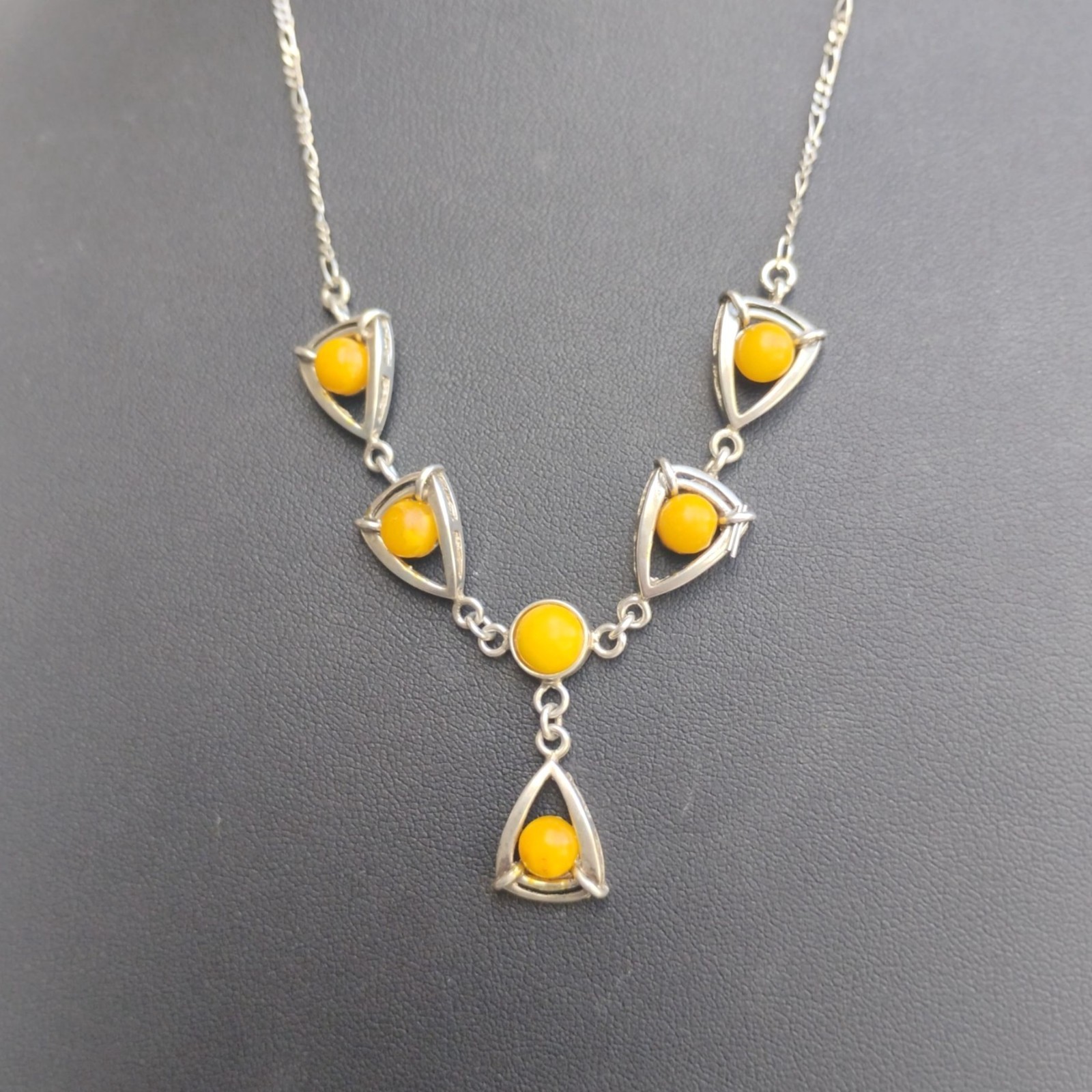 Vintage Baltic Yellow Egg Yolk Amber Sterling Silver Y-Drop Necklace 18″
