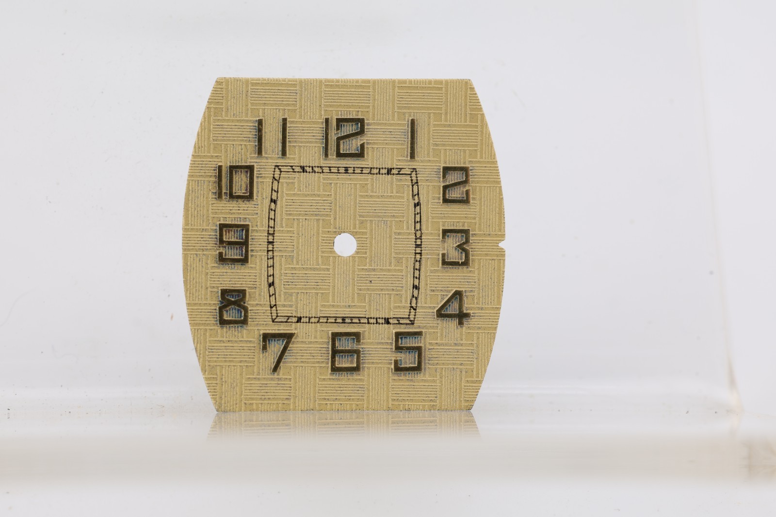 NOS VINTAGE TANK WRIST WATCH DIAL 22.4×22.96mm (HH)